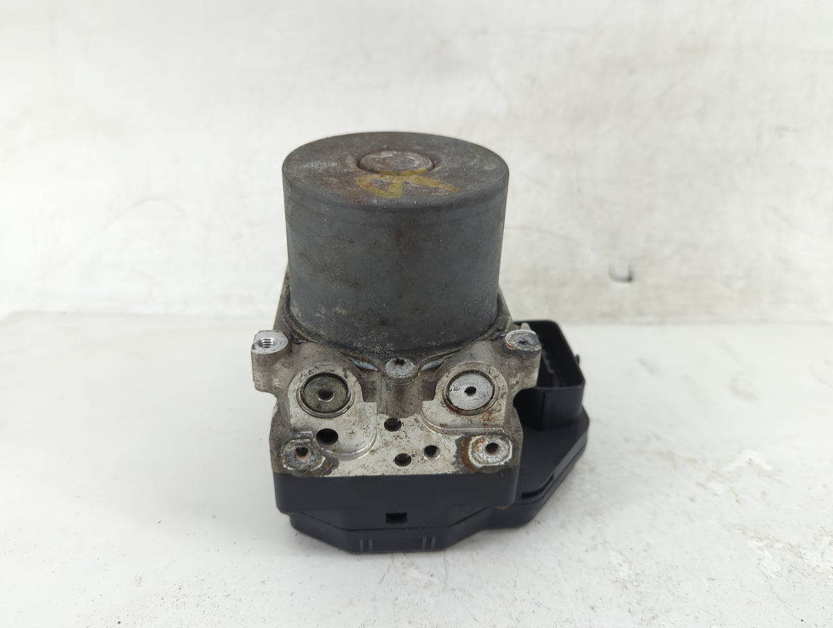 2015 Nissan Pathfinder Anti-Lock Brake ABS Pump Module Actuator OEM Fits OEM Used Auto Parts - Oemusedautoparts1.com