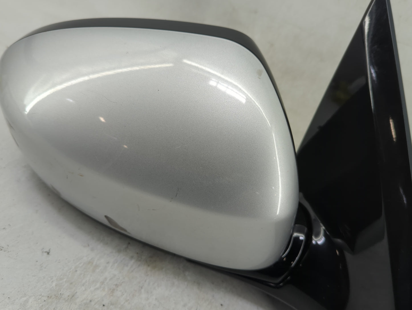 2013-2016 Nissan Pathfinder Passenger Side View Mirror - Right Door Mirror OEM Used - Oemusedautoparts1.com