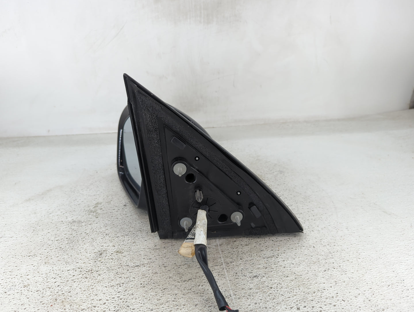2013-2016 Nissan Pathfinder Driver Side View Mirror - Left Door Mirror OEM Used - Oemusedautoparts1.com