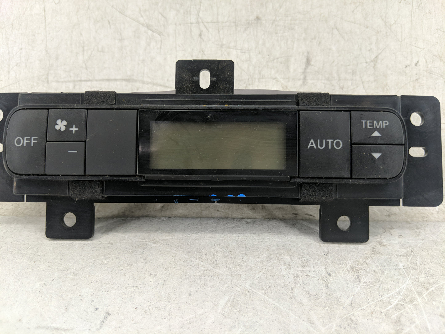 2013-2020 Nissan Pathfinder Climate Control Module Temperature AC/Heater Replacement P/N:275113KA0A 275113KA0AE Fits OEM Use