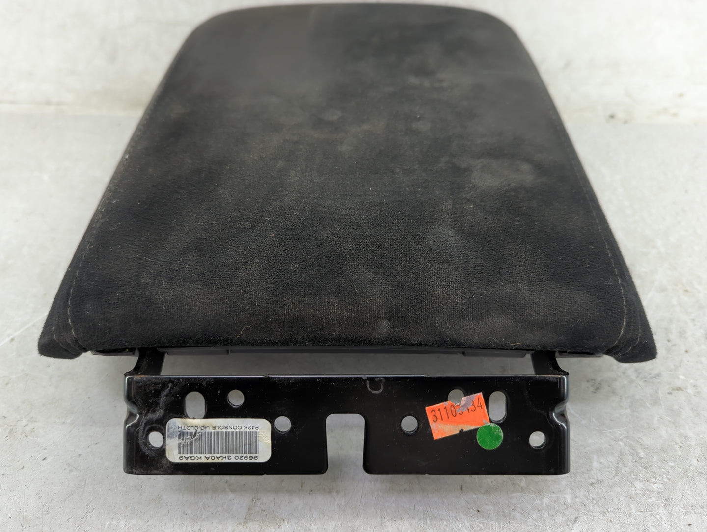 2015 Nissan Pathfinder Center Console Armrest Cover Lid Fits OEM Used Auto Parts - Oemusedautoparts1.com