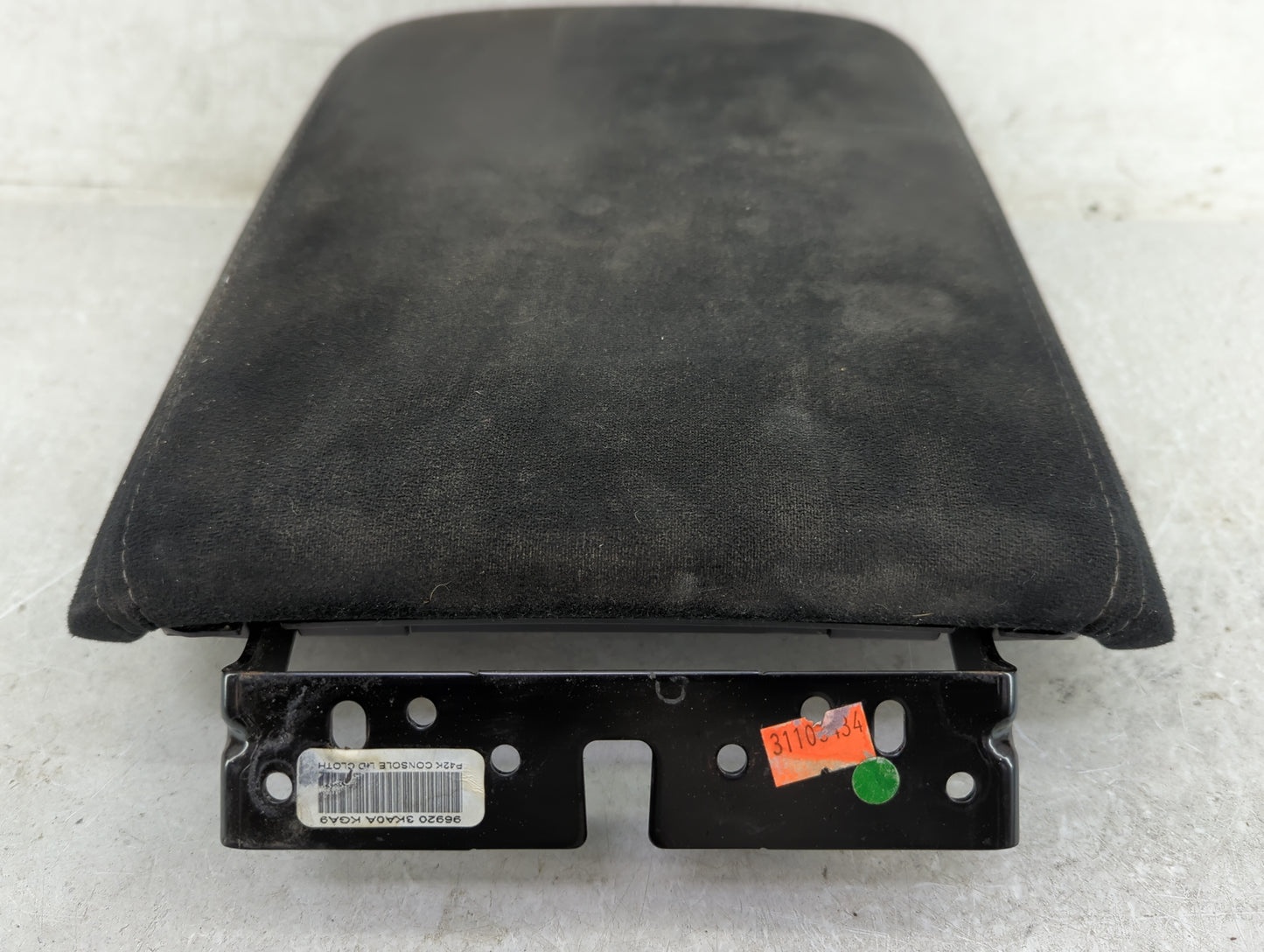 2015 Nissan Pathfinder Center Console Armrest Cover Lid Fits OEM Used Auto Parts - Oemusedautoparts1.com