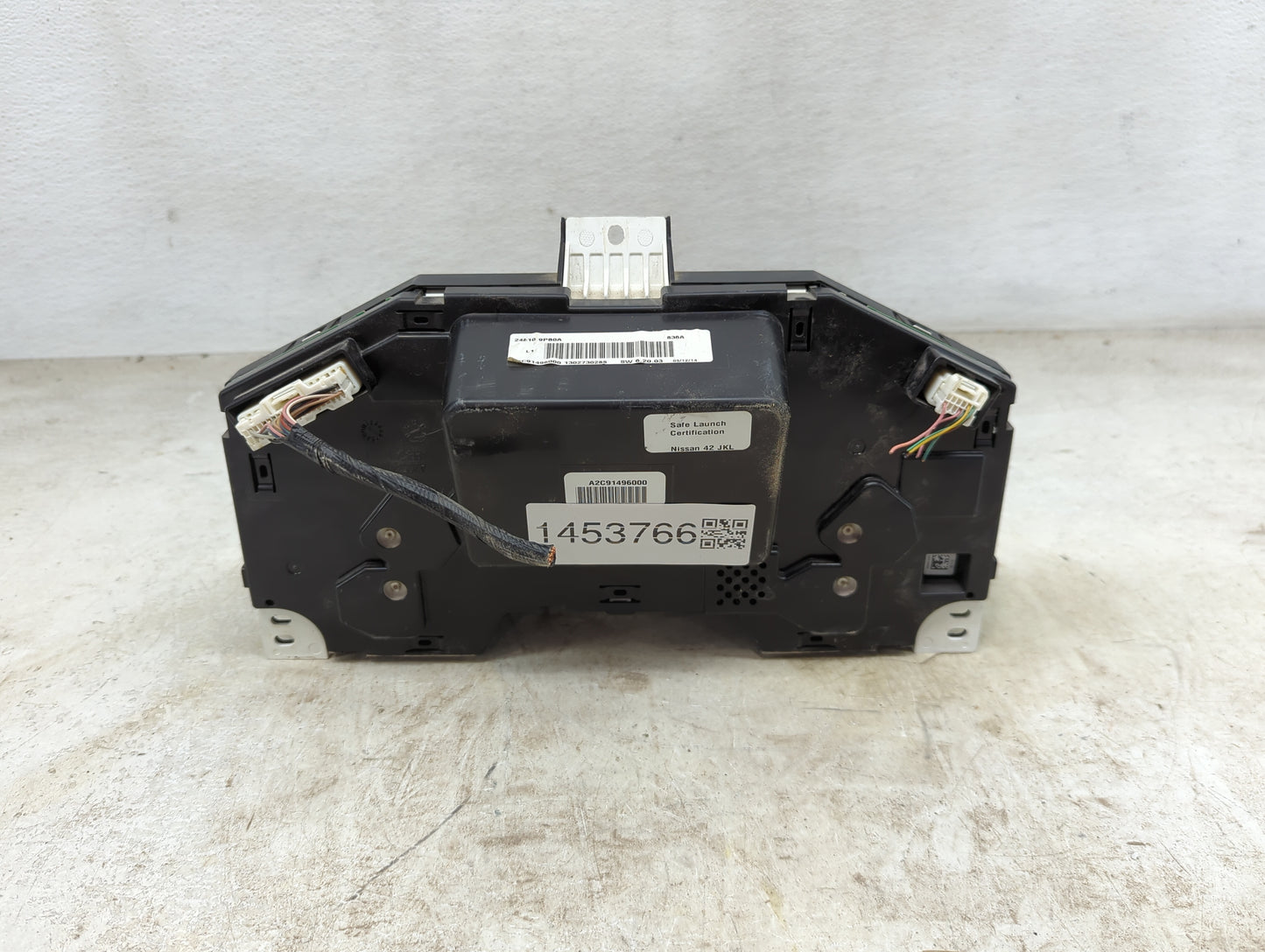 2015 Nissan Pathfinder Speedometer Instrument Cluster Gauges - Oemusedautoparts1.com