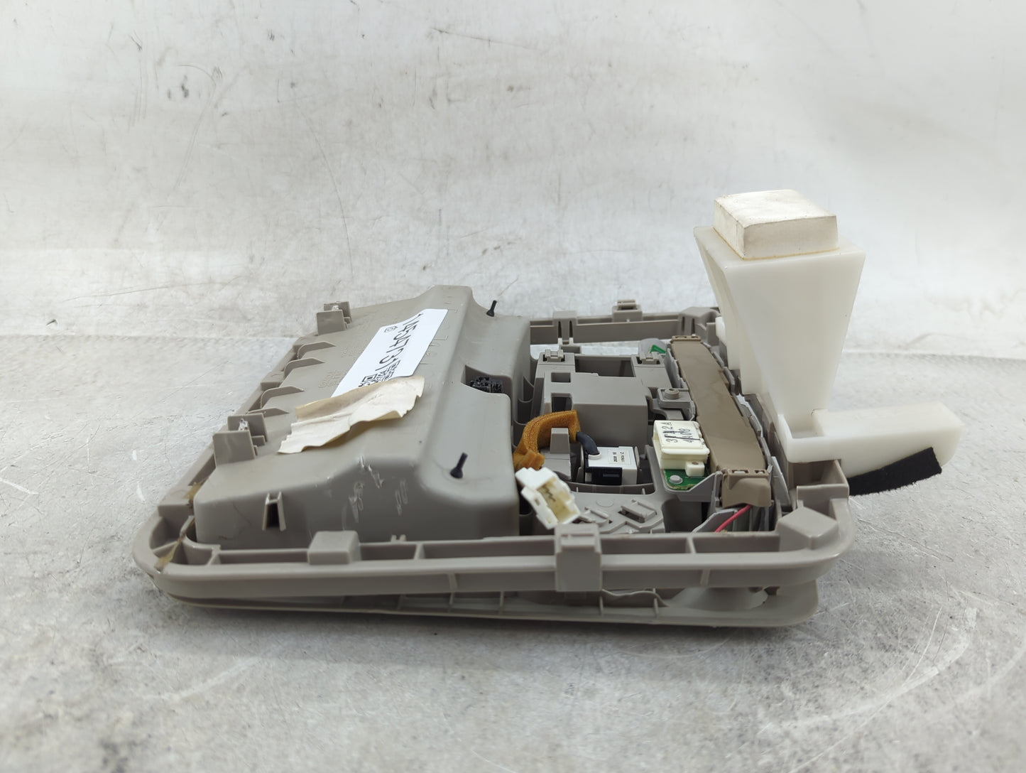 2015 Nissan Pathfinder Overhead Roof Console - Oemusedautoparts1.com