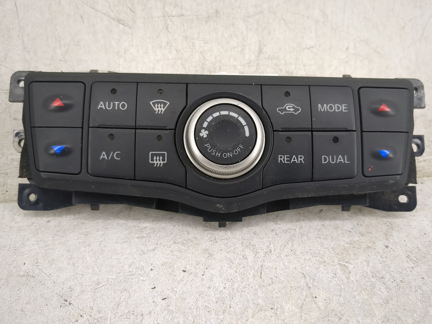 2013-2016 Nissan Pathfinder Climate Control Module Temperature AC/Heater Replacement P/N:27500 3KA2A Fits Fits 2013 2014 201