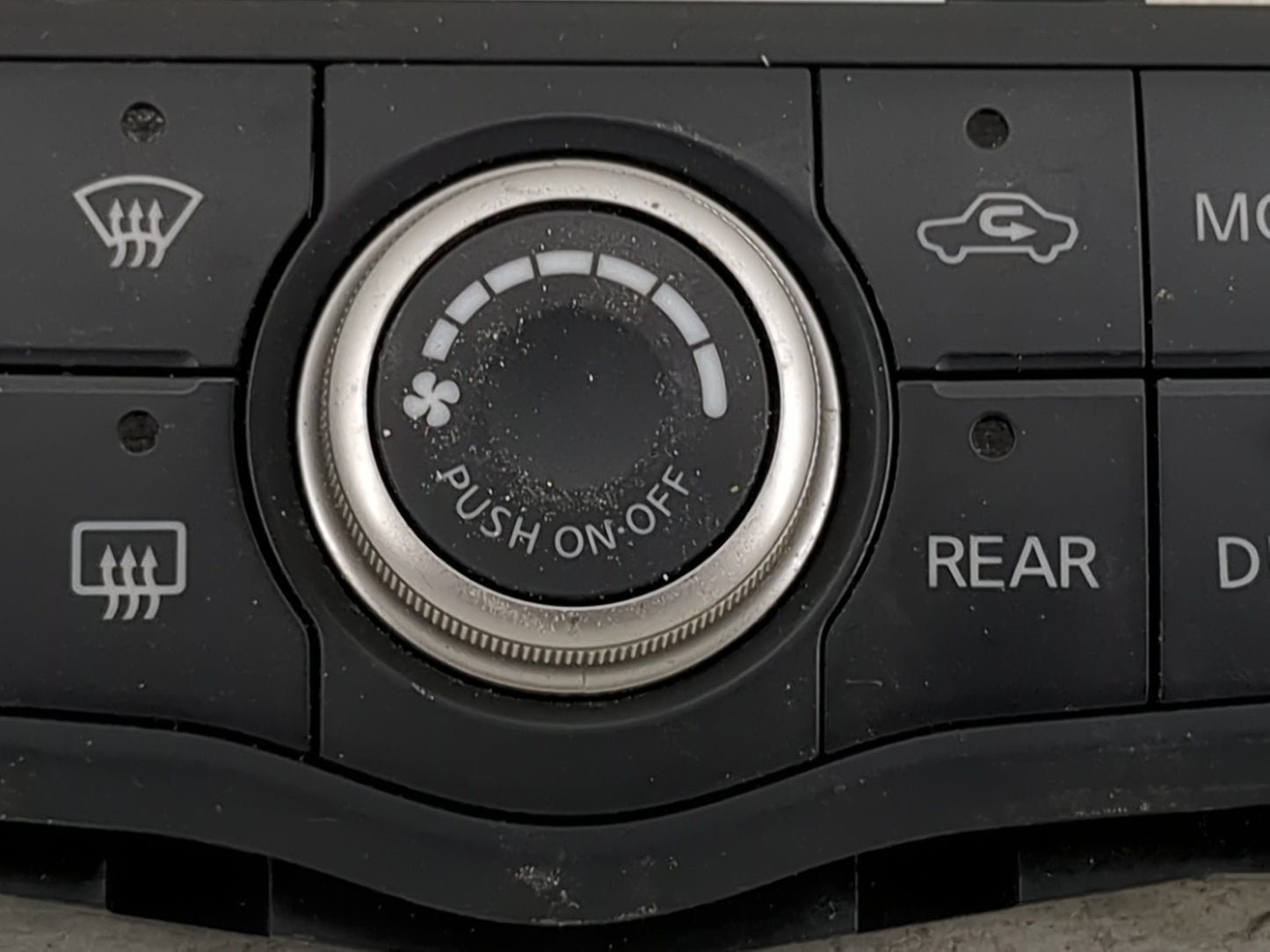 2013-2016 Nissan Pathfinder Climate Control Module Temperature AC/Heater Replacement P/N:27500 3KA2A Fits Fits 2013 2014 201
