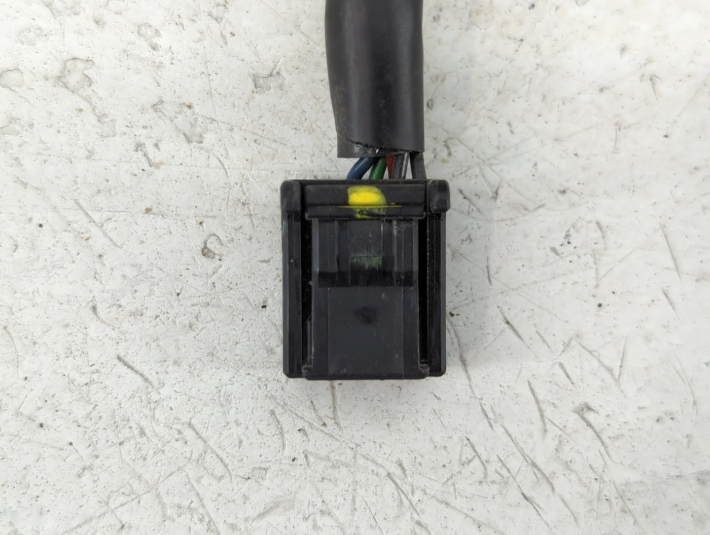2013-2016 Nissan Pathfinder Driver Side View Mirror - Left Door Mirror OEM Used - Oemusedautoparts1.com