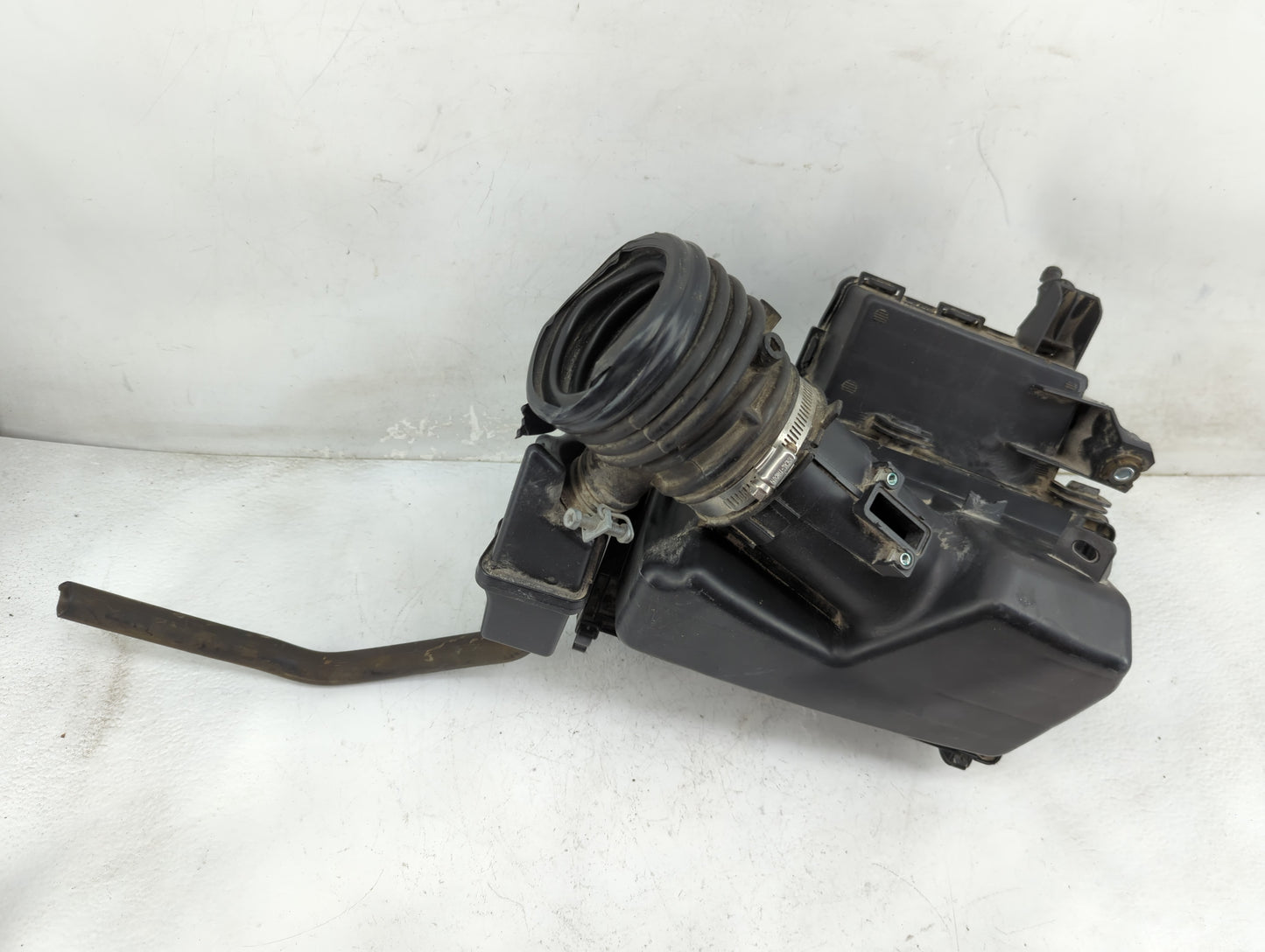 2013-2016 Nissan Pathfinder Air Cleaner Intake-duct Hose Tube 1459341 - Oemusedautoparts1.com