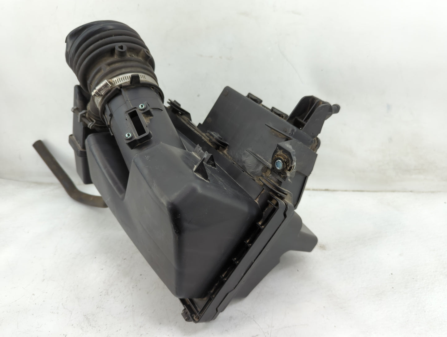 2013-2016 Nissan Pathfinder Air Cleaner Intake-duct Hose Tube 1459341 - Oemusedautoparts1.com