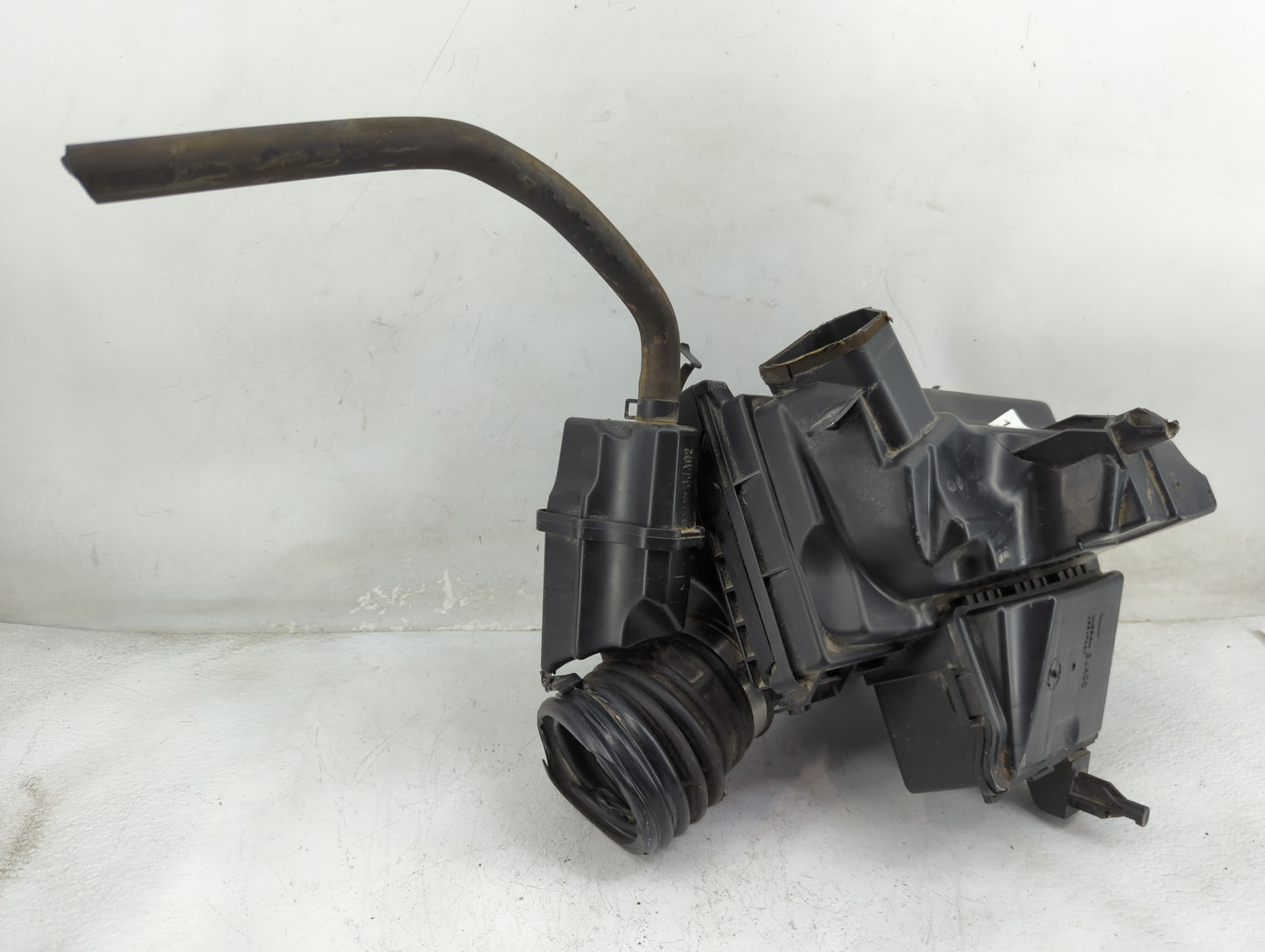 2013-2016 Nissan Pathfinder Air Cleaner Intake-duct Hose Tube 1459341 - Oemusedautoparts1.com