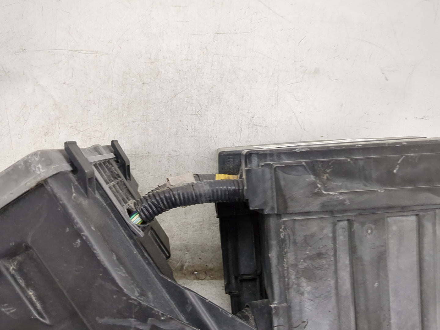 2015-2022 Nissan Pathfinder Fusebox Fuse Box Panel Relay Module Fits Fits 2015 2016 2017 2018 2019 2020 2022 OEM Used Auto P