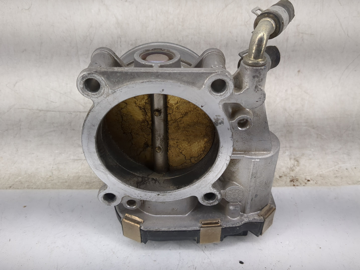 2015-2016 Nissan Pathfinder Throttle Body P/N:4825A2 Fits Fits 2015 2016 2017 2018 2019 2020 2021 2022 OEM Used Auto Parts -