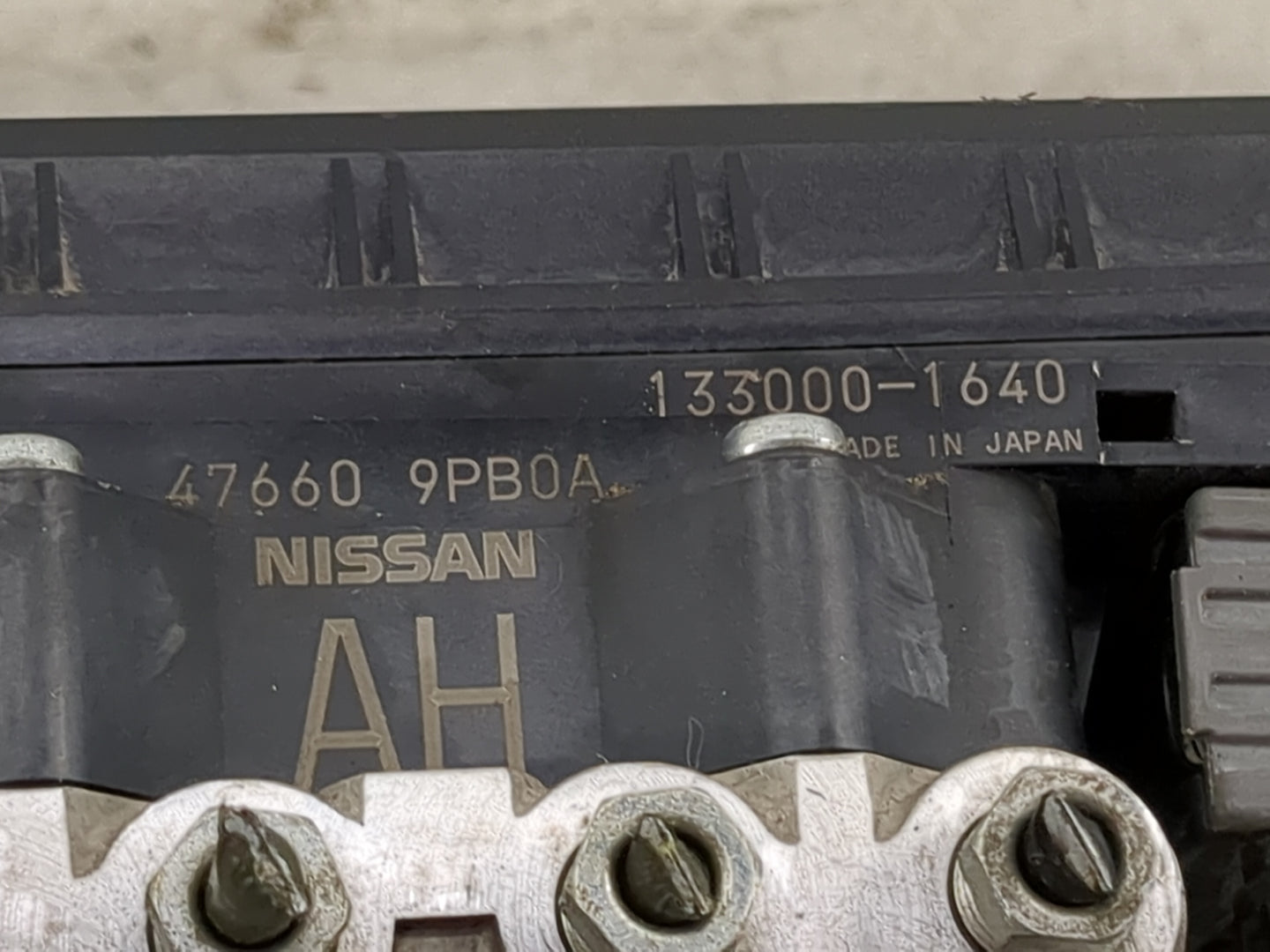 2015 Nissan Pathfinder ABS Pump Control Module Replacement P/N:133000-1640 47660 9PB0A Fits OEM Used Auto Parts - Oemusedaut