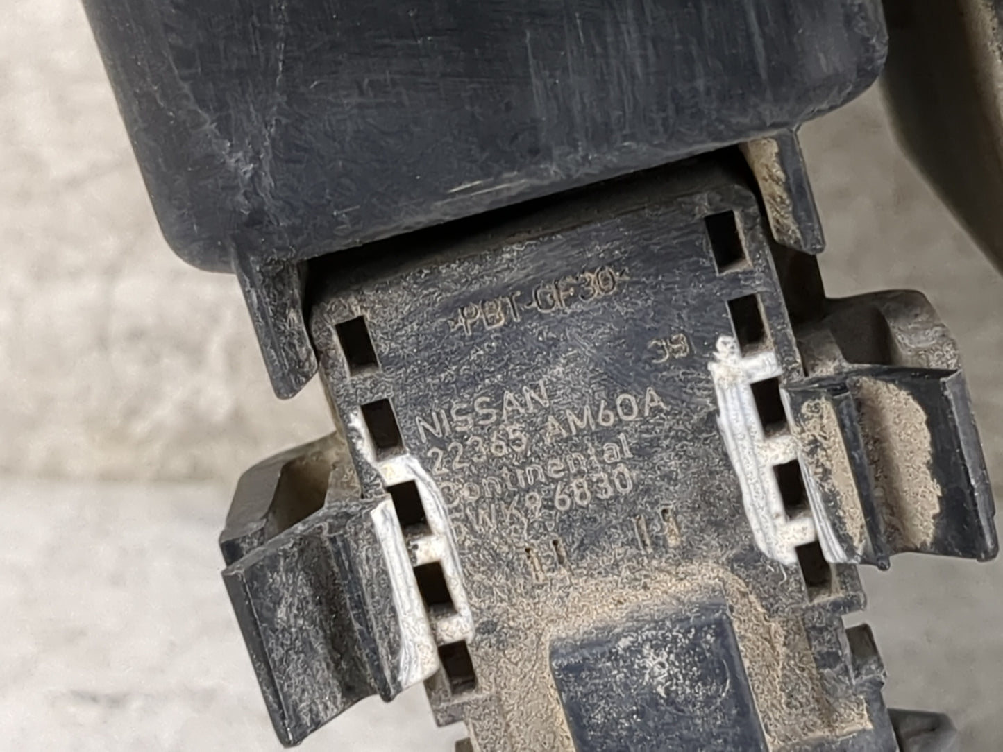 2015 Nissan Pathfinder Fuel Vapor Charcoal Canister 1461829 - Oemusedautoparts1.com