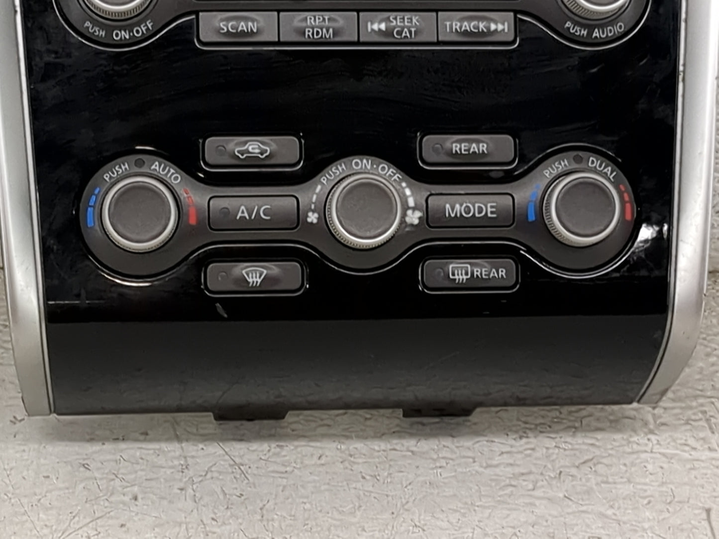 2013-2016 Nissan Pathfinder Radio Control Panel 1467647 - Oemusedautoparts1.com
