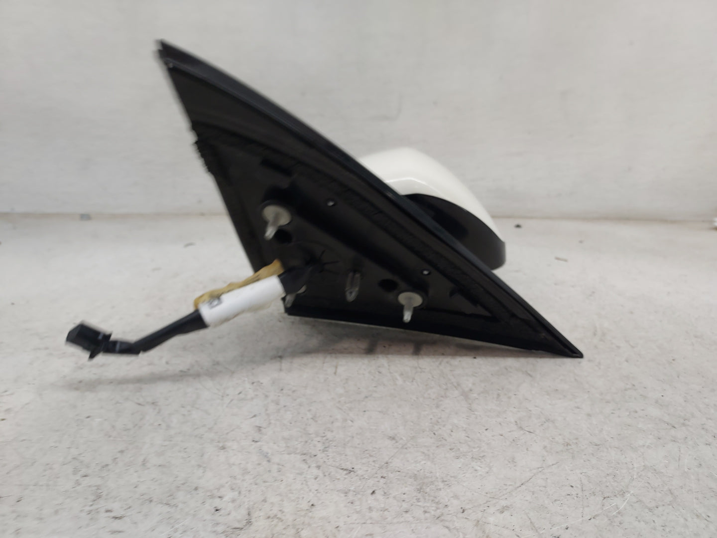2013-2016 Nissan Pathfinder Passenger Side View Mirror - Right Door Mirror OEM Used - Oemusedautoparts1.com