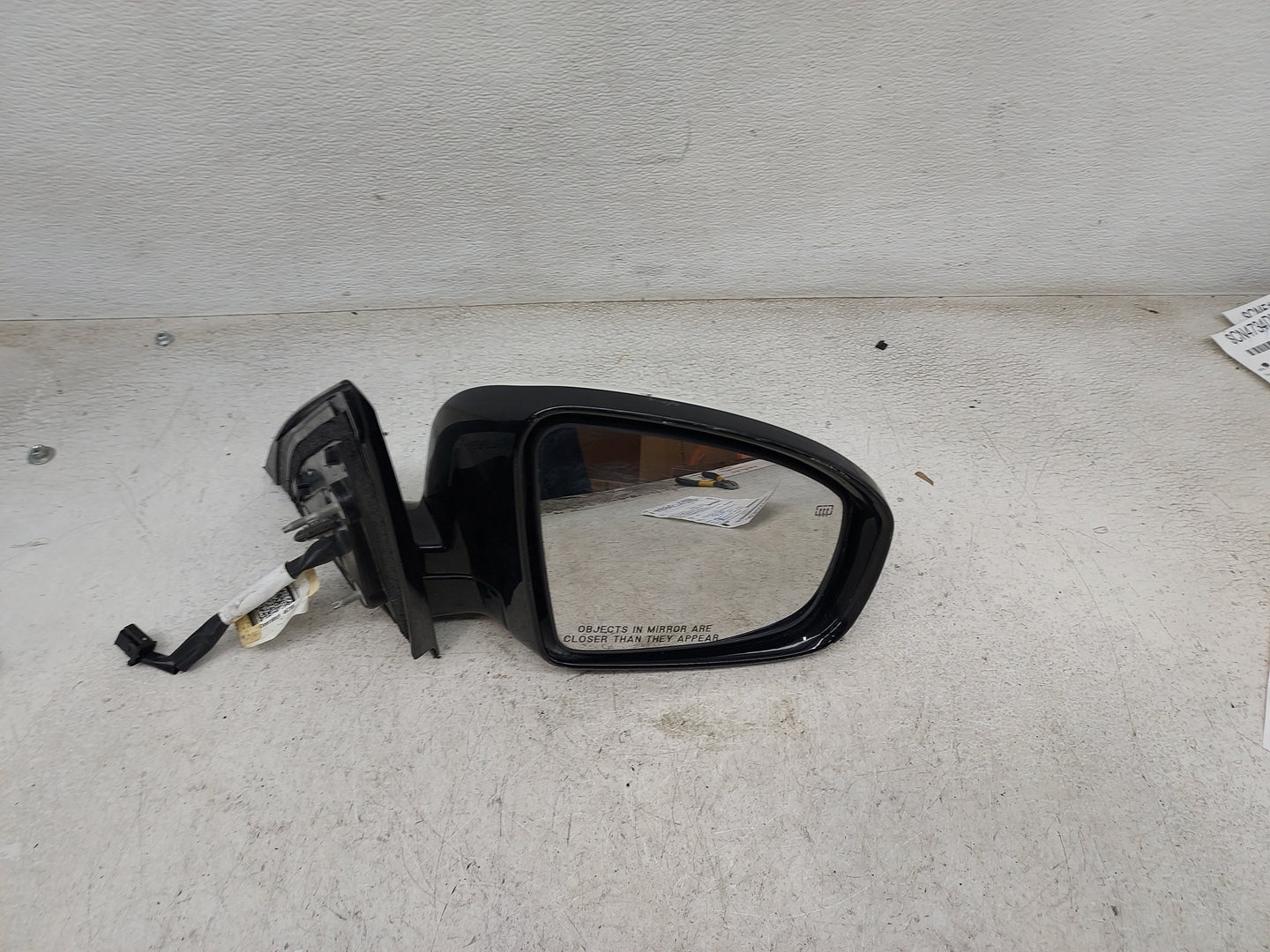 2013-2016 Nissan Pathfinder Passenger Side View Mirror - Right Door Mirror OEM Used - Oemusedautoparts1.com