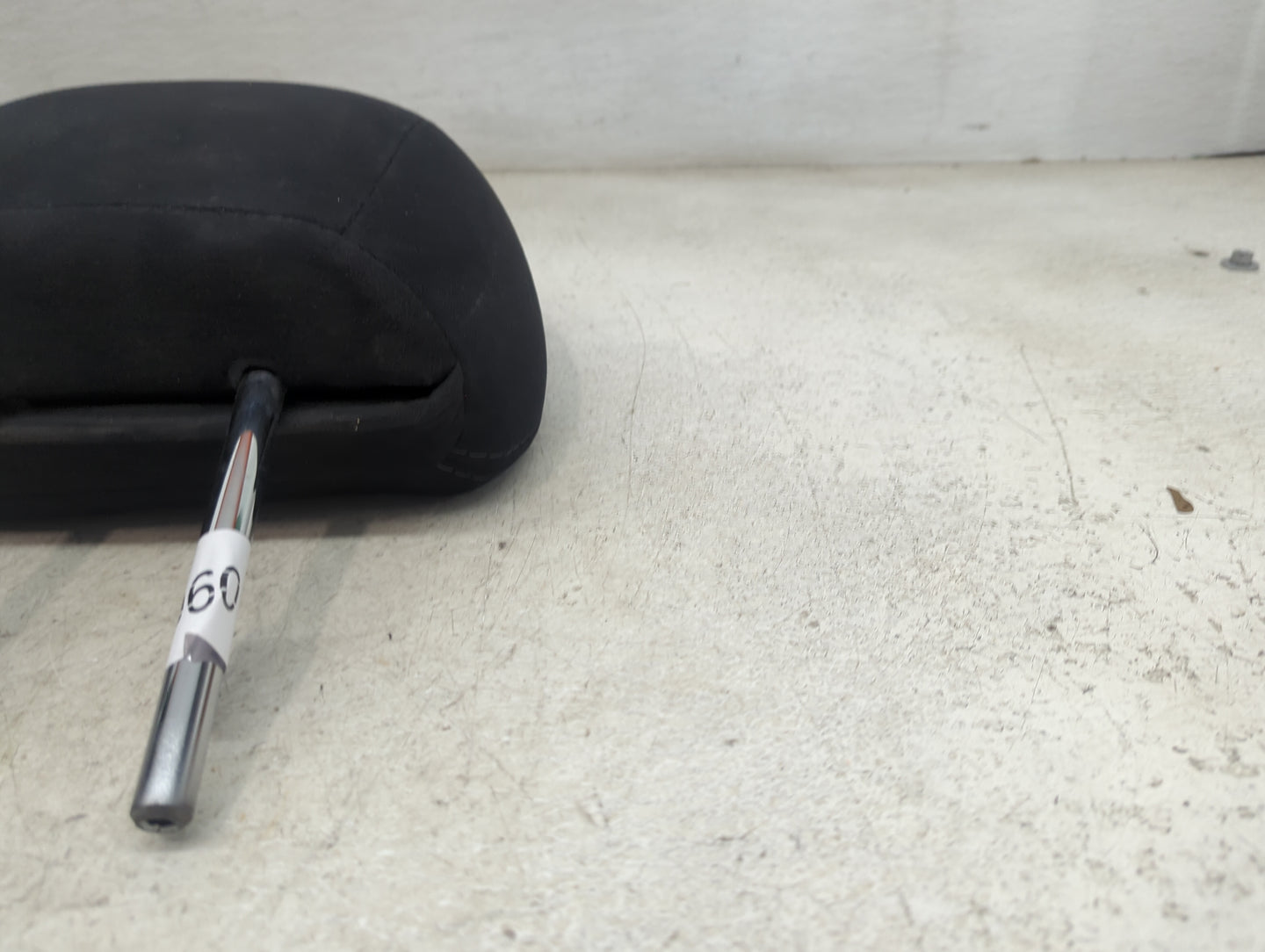 2015 Nissan Pathfinder Headrest Head Rest Front Driver Passenger Seat Fits OEM Used Auto Parts - Oemusedautoparts1.com