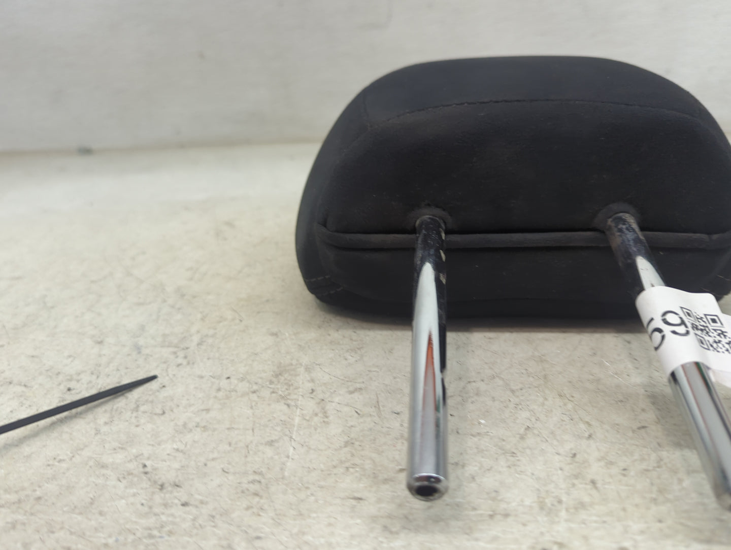 2015 Nissan Pathfinder Headrest Head Rest Front Driver Passenger Seat Fits OEM Used Auto Parts - Oemusedautoparts1.com