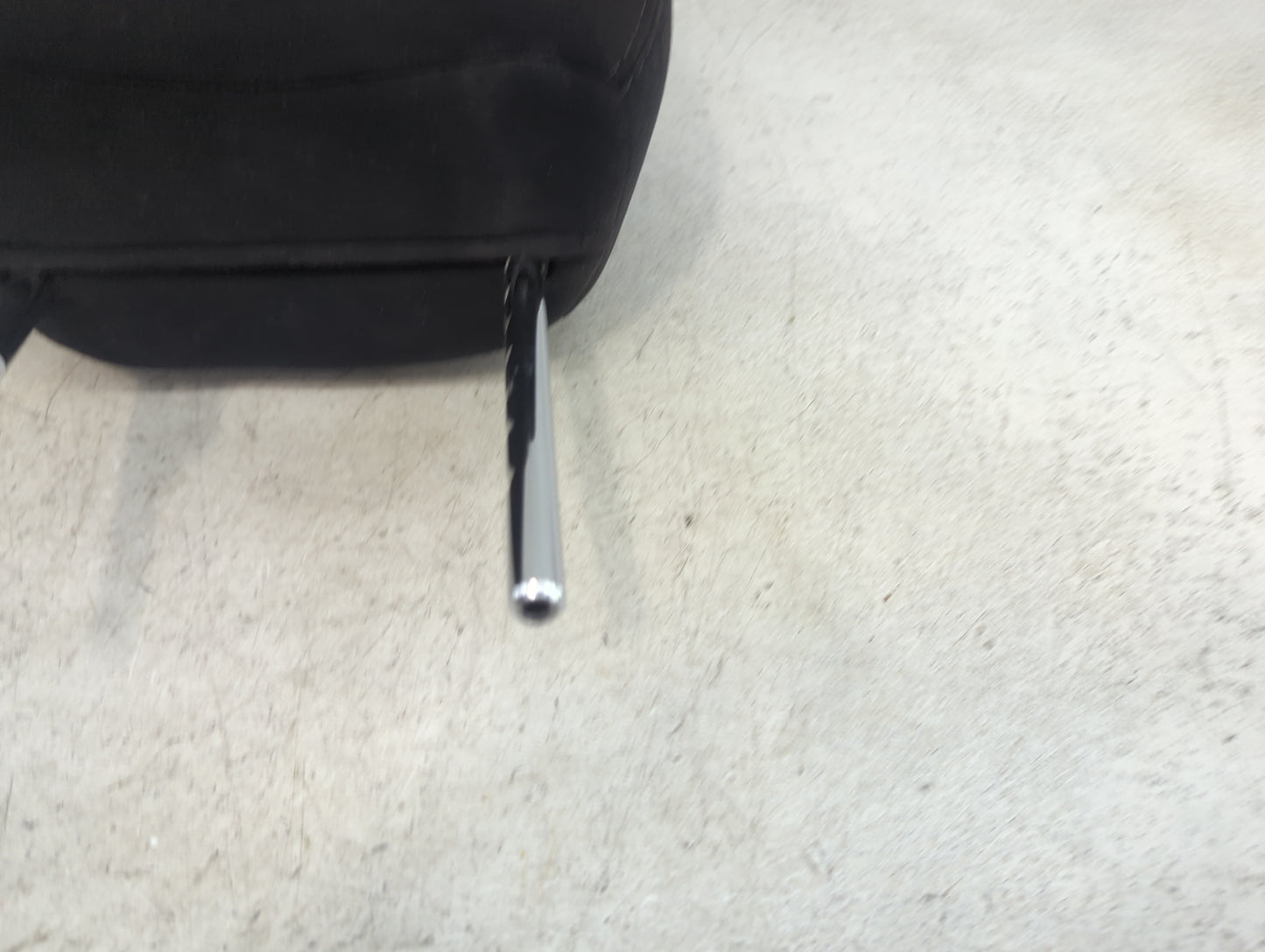 2015 Nissan Pathfinder Headrest Head Rest Front Driver Passenger Seat Fits OEM Used Auto Parts - Oemusedautoparts1.com