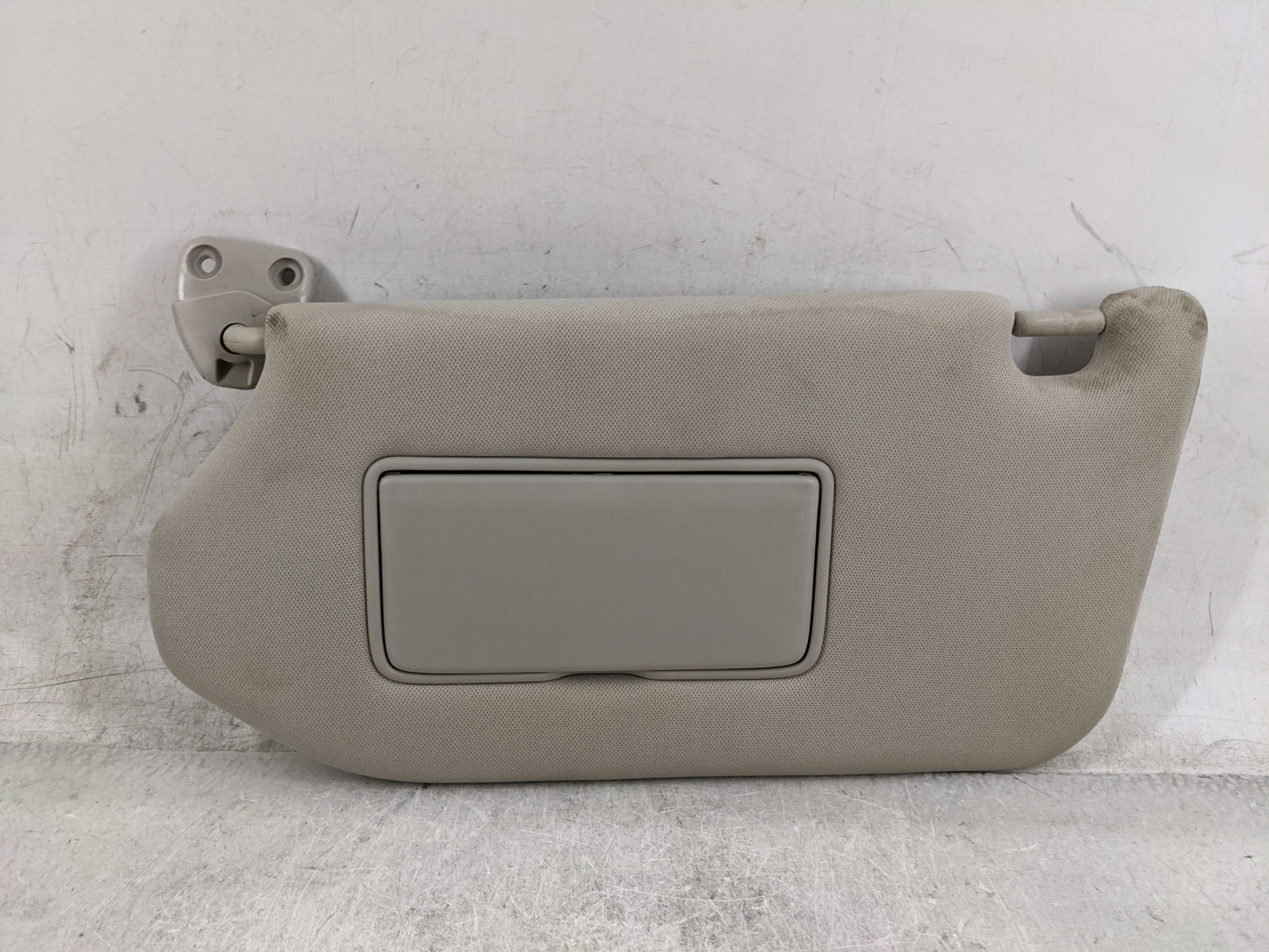 2013-2018 Nissan Pathfinder Sun Visor Shade Replacement Driver Left Mirror Fits Fits 2013 2014 2015 2016 2017 2018 OEM Used 