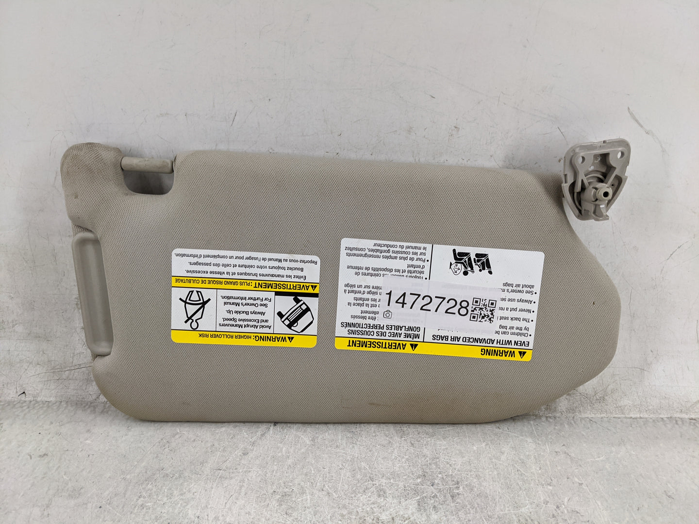 2013-2018 Nissan Pathfinder Sun Visor Shade Replacement Driver Left Mirror Fits Fits 2013 2014 2015 2016 2017 2018 OEM Used 