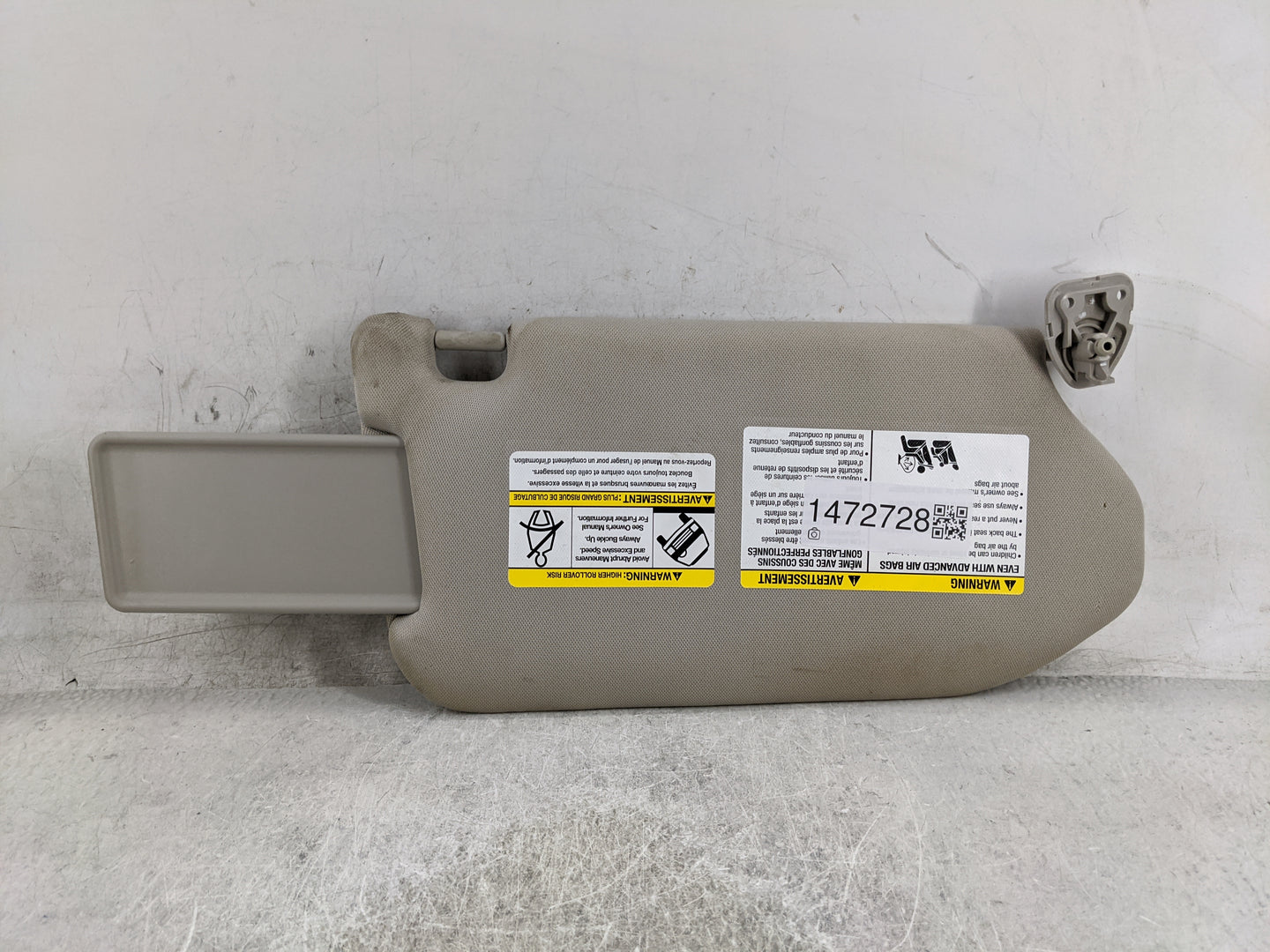 2013-2018 Nissan Pathfinder Sun Visor Shade Replacement Driver Left Mirror Fits Fits 2013 2014 2015 2016 2017 2018 OEM Used 