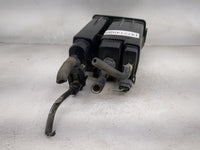 2015 Nissan Pathfinder Fuel Vapor Charcoal Canister 1477149 - Oemusedautoparts1.com