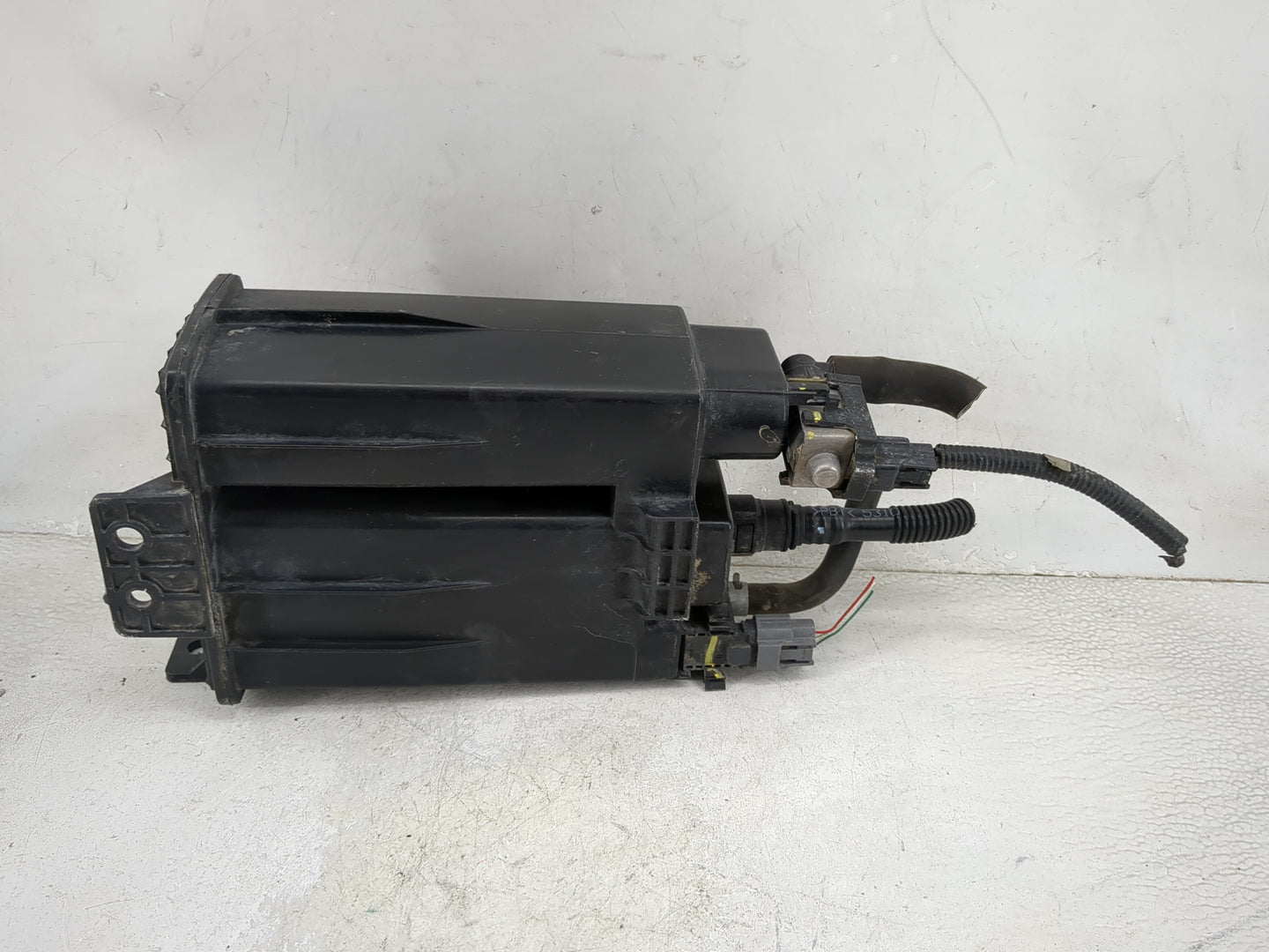 2015 Nissan Pathfinder Fuel Vapor Charcoal Canister 1477149 - Oemusedautoparts1.com