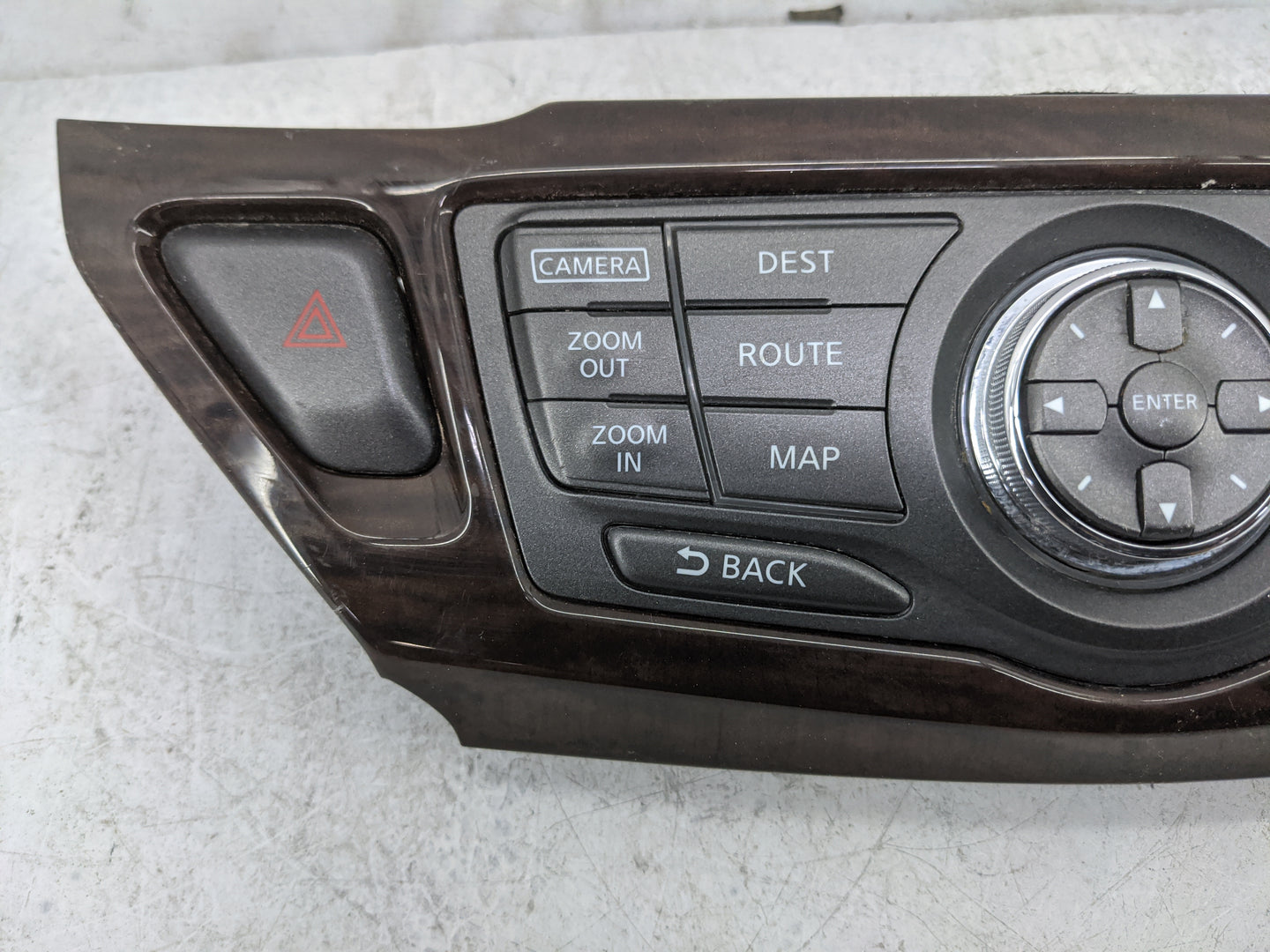 2015 Nissan Pathfinder Radio AM FM Cd Player Receiver Replacement P/N:3KA6A Fits OEM Used Auto Parts - Oemusedautoparts1.com