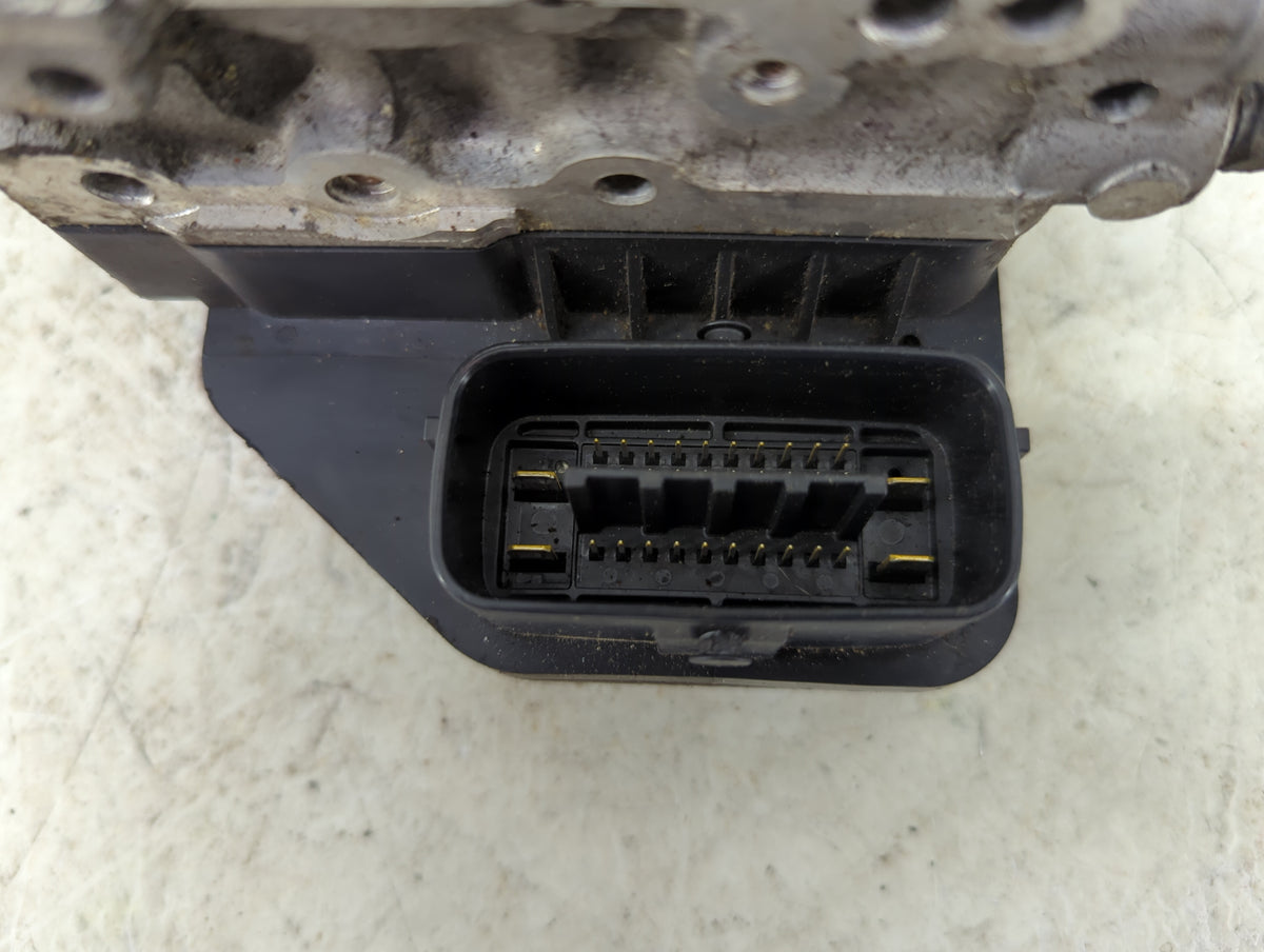 2015 Nissan Pathfinder ABS Pump Control Module Replacement Fits OEM Used Auto Parts - Oemusedautoparts1.com