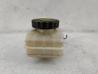2013-2020 Nissan Pathfinder Brake Master Cylinder 1499020 - Oemusedautoparts1.com