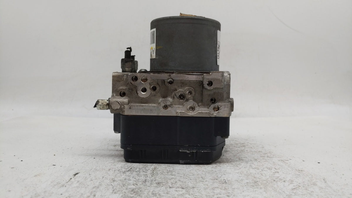 2015 Nissan Pathfinder Anti-Lock Brake ABS Pump Module Actuator OEM P/N:47660 9PB0A Fits OEM Used Auto Parts - Oemusedautopa