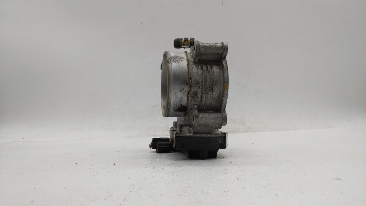 2015-2016 Nissan Pathfinder Throttle Body P/N:RME70-50 Fits Fits 2015 2016 2017 2018 2019 OEM Used Auto Parts - Oemusedautop