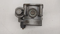 2015-2016 Nissan Pathfinder Throttle Body P/N:RME70-50 Fits Fits 2015 2016 2017 2018 2019 OEM Used Auto Parts - Oemusedautop