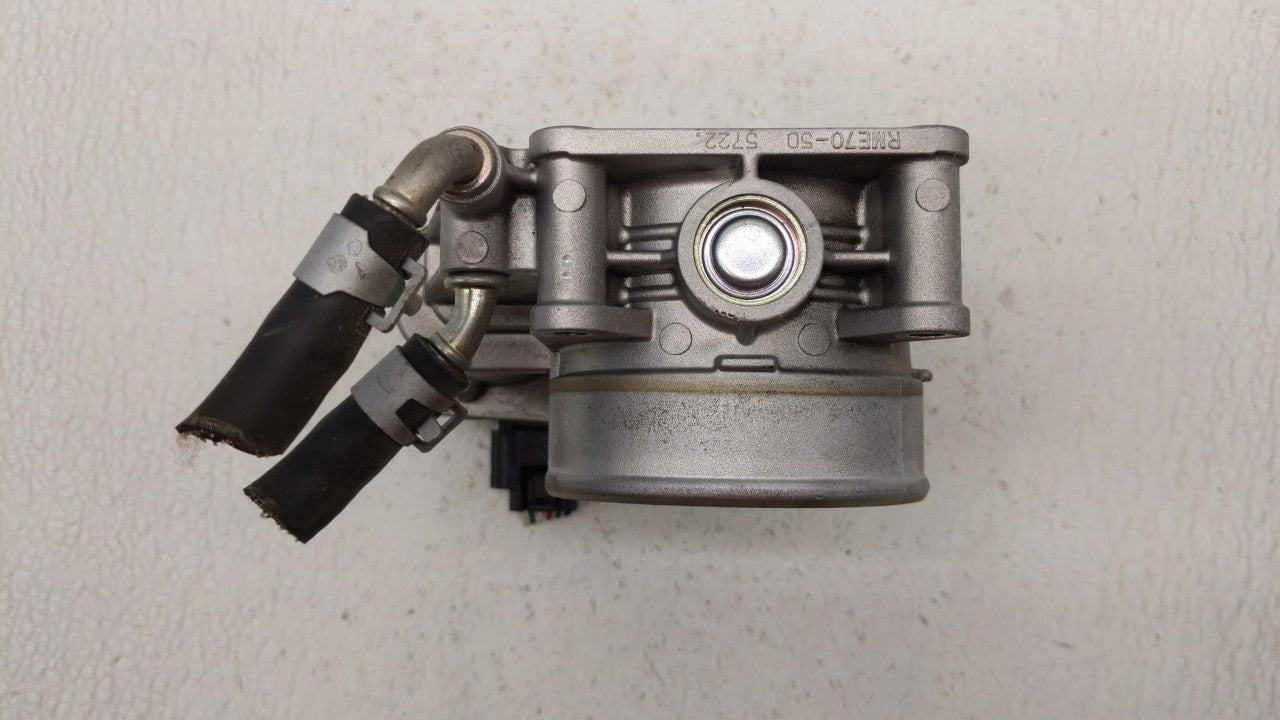 2015-2016 Nissan Pathfinder Throttle Body P/N:RME70-50 Fits Fits 2015 2016 2017 2018 2019 OEM Used Auto Parts - Oemusedautop
