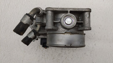 2015-2016 Nissan Pathfinder Throttle Body P/N:RME70-50 Fits Fits 2015 2016 2017 2018 2019 OEM Used Auto Parts