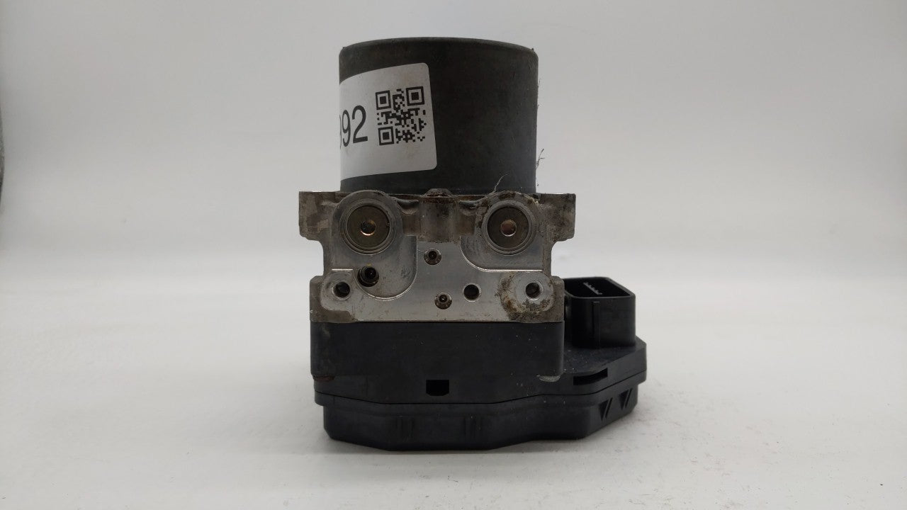 2015 Nissan Pathfinder ABS Pump Control Module Replacement P/N:47660 9PB0A Fits OEM Used Auto Parts - Oemusedautoparts1.com