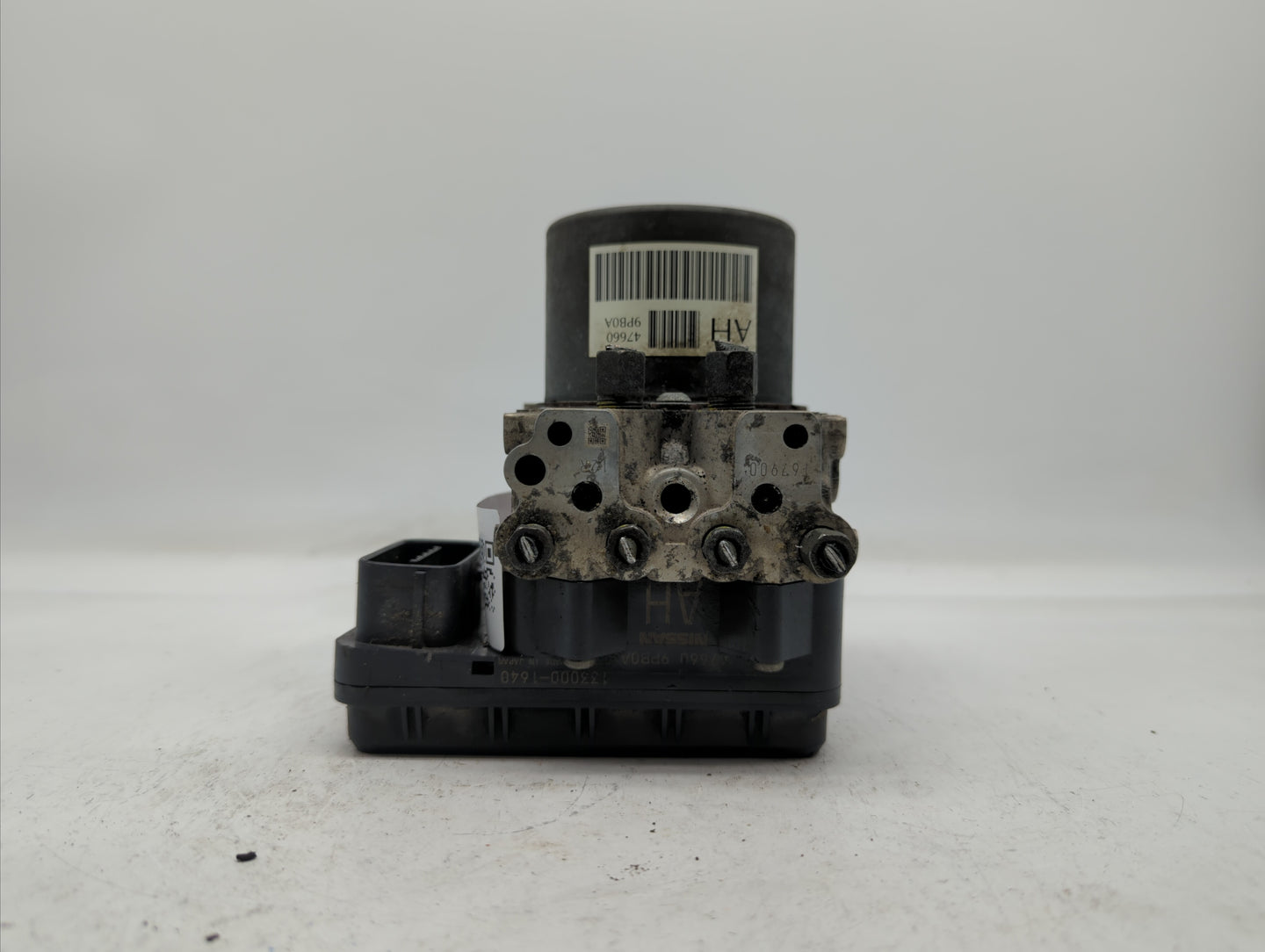 2015 Nissan Pathfinder ABS Pump Control Module Replacement P/N:47660 9PB0A Fits OEM Used Auto Parts - Oemusedautoparts1.com