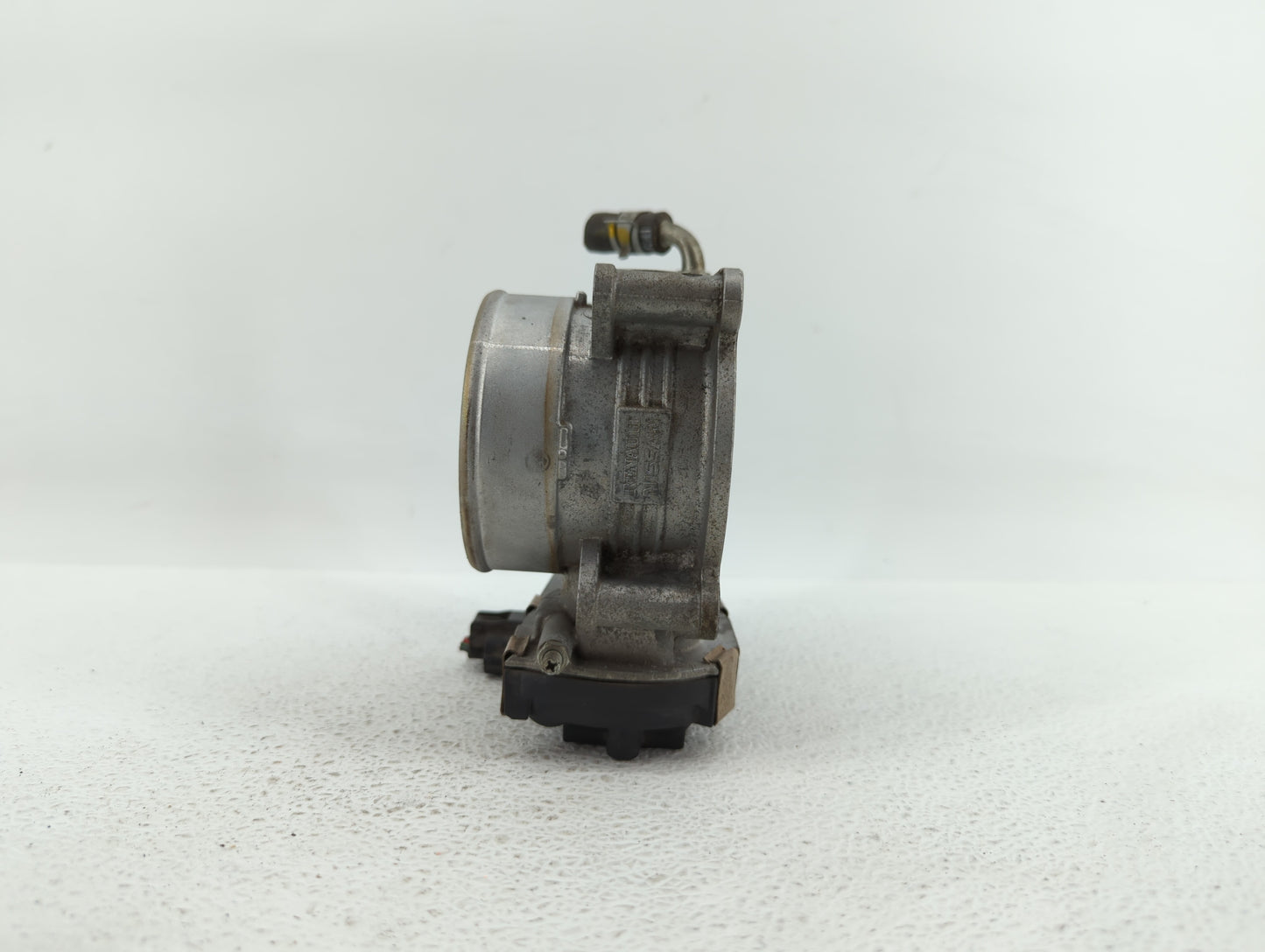 2015-2016 Nissan Pathfinder Throttle Body P/N:RME70-50 Fits Fits 2015 2016 2017 2018 2019 OEM Used Auto Parts - Oemusedautop