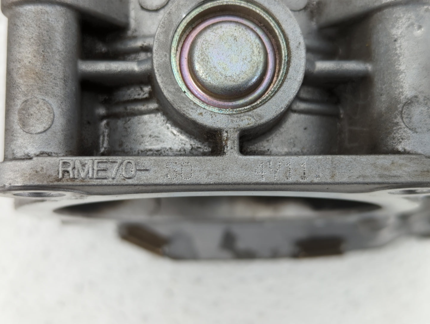 2015-2016 Nissan Pathfinder Throttle Body P/N:RME70-50 Fits Fits 2015 2016 2017 2018 2019 OEM Used Auto Parts - Oemusedautop