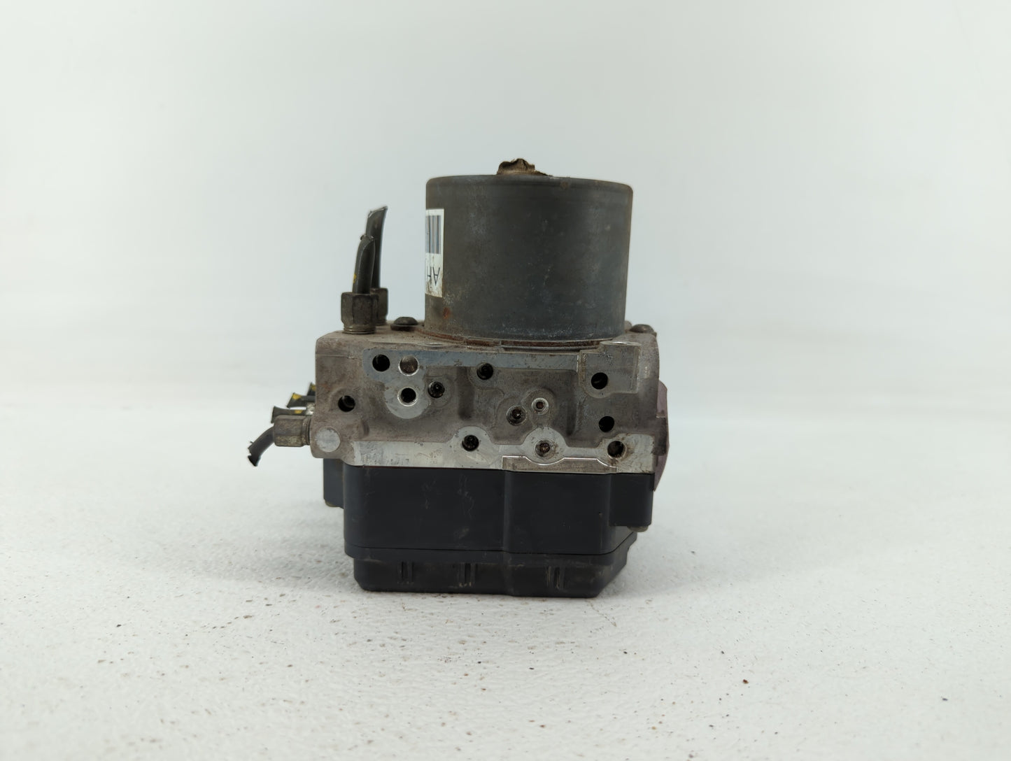 2015 Nissan Pathfinder ABS Pump Control Module Replacement P/N:47660 9PB0A Fits OEM Used Auto Parts - Oemusedautoparts1.com