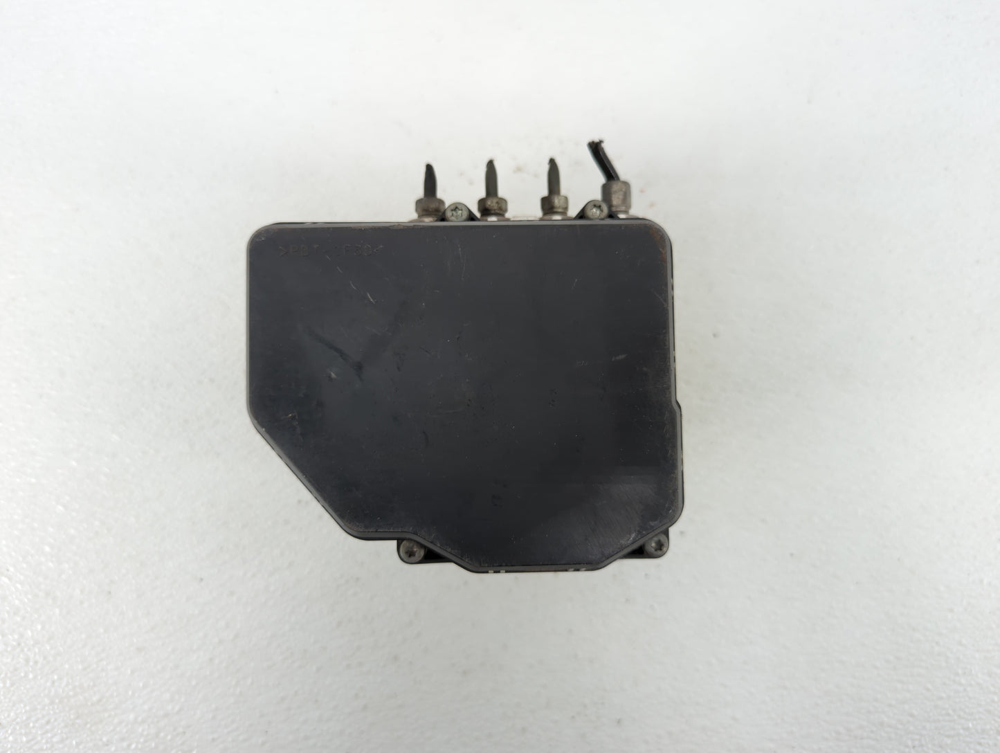 2015 Nissan Pathfinder ABS Pump Control Module Replacement P/N:47660 9PB0A Fits OEM Used Auto Parts - Oemusedautoparts1.com