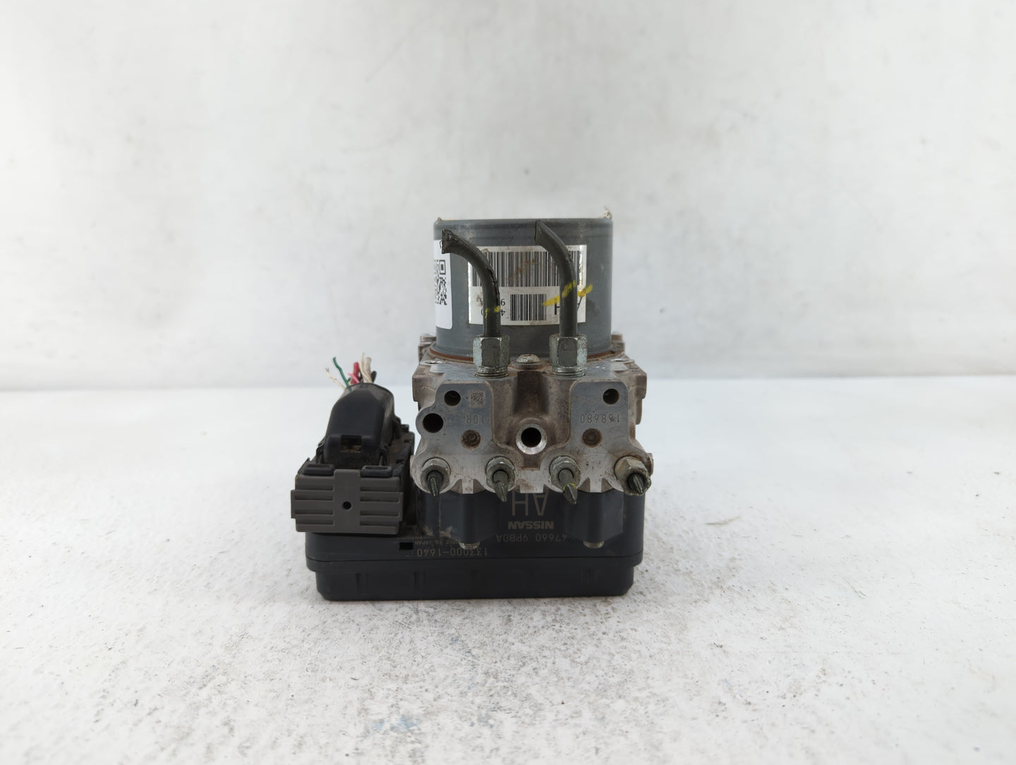 2015 Nissan Pathfinder ABS Pump Control Module Replacement P/N:47660 9PB0A Fits OEM Used Auto Parts - Oemusedautoparts1.com