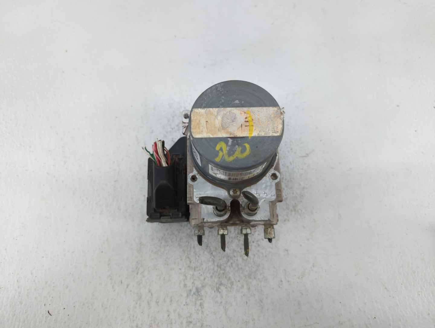 2015 Nissan Pathfinder ABS Pump Control Module Replacement P/N:47660 9PB0A Fits OEM Used Auto Parts - Oemusedautoparts1.com