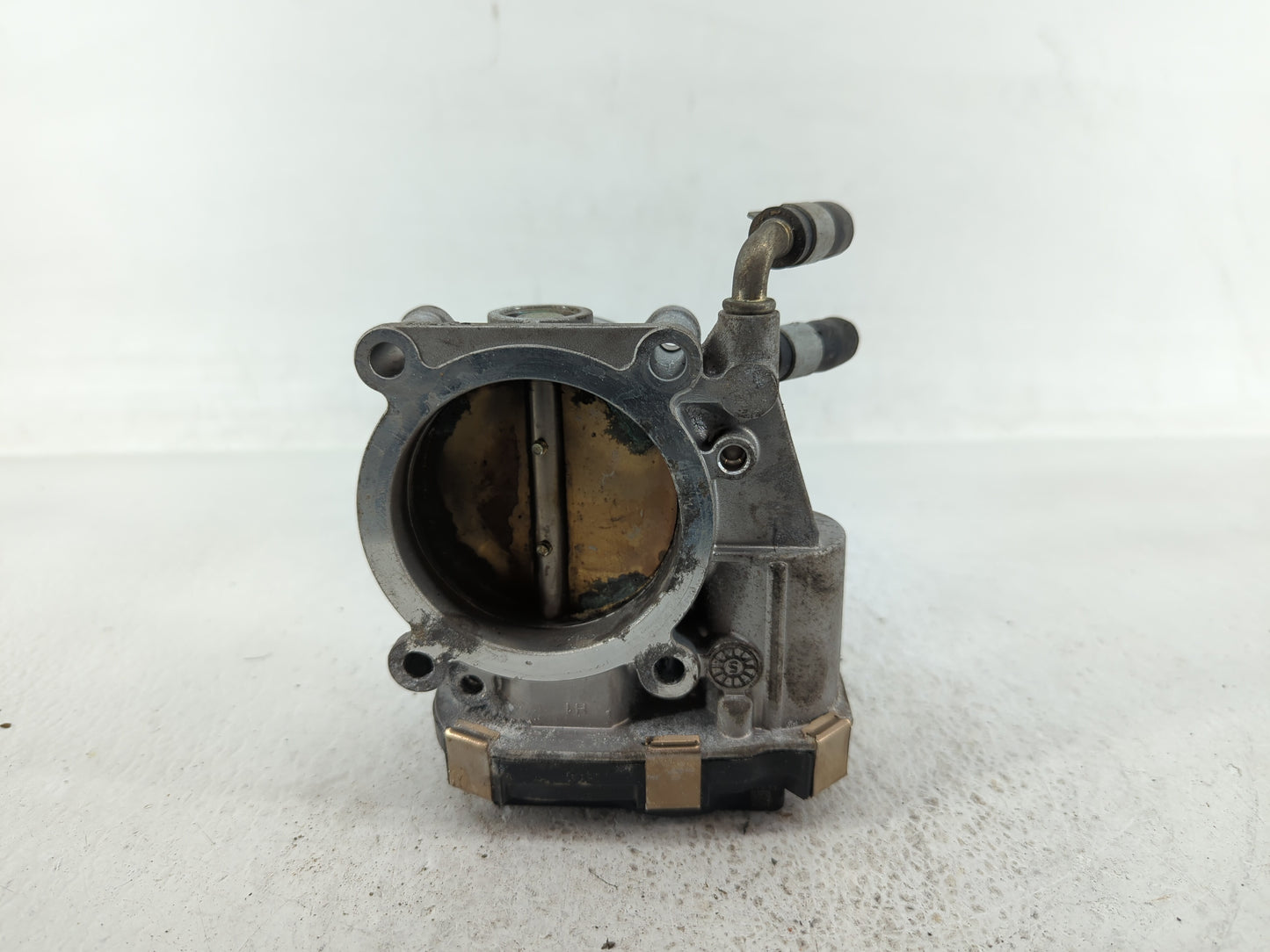 2015-2016 Nissan Pathfinder Throttle Body P/N:RME70-50 Fits Fits 2015 2016 2017 2018 2019 2020 2021 2022 OEM Used Auto Parts