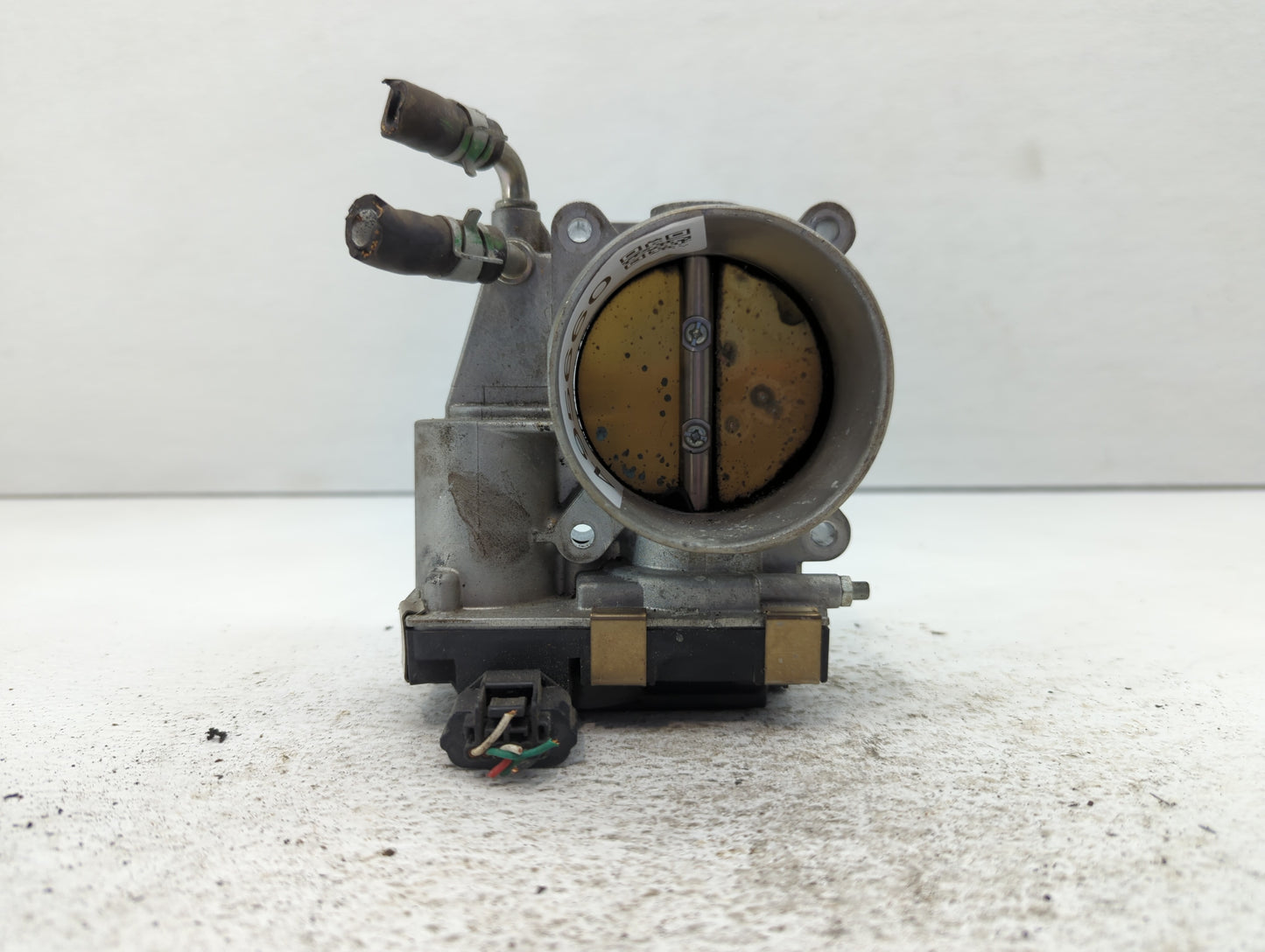 2015-2016 Nissan Pathfinder Throttle Body P/N:RME70-50 Fits Fits 2015 2016 2017 2018 2019 2020 2021 2022 OEM Used Auto Parts
