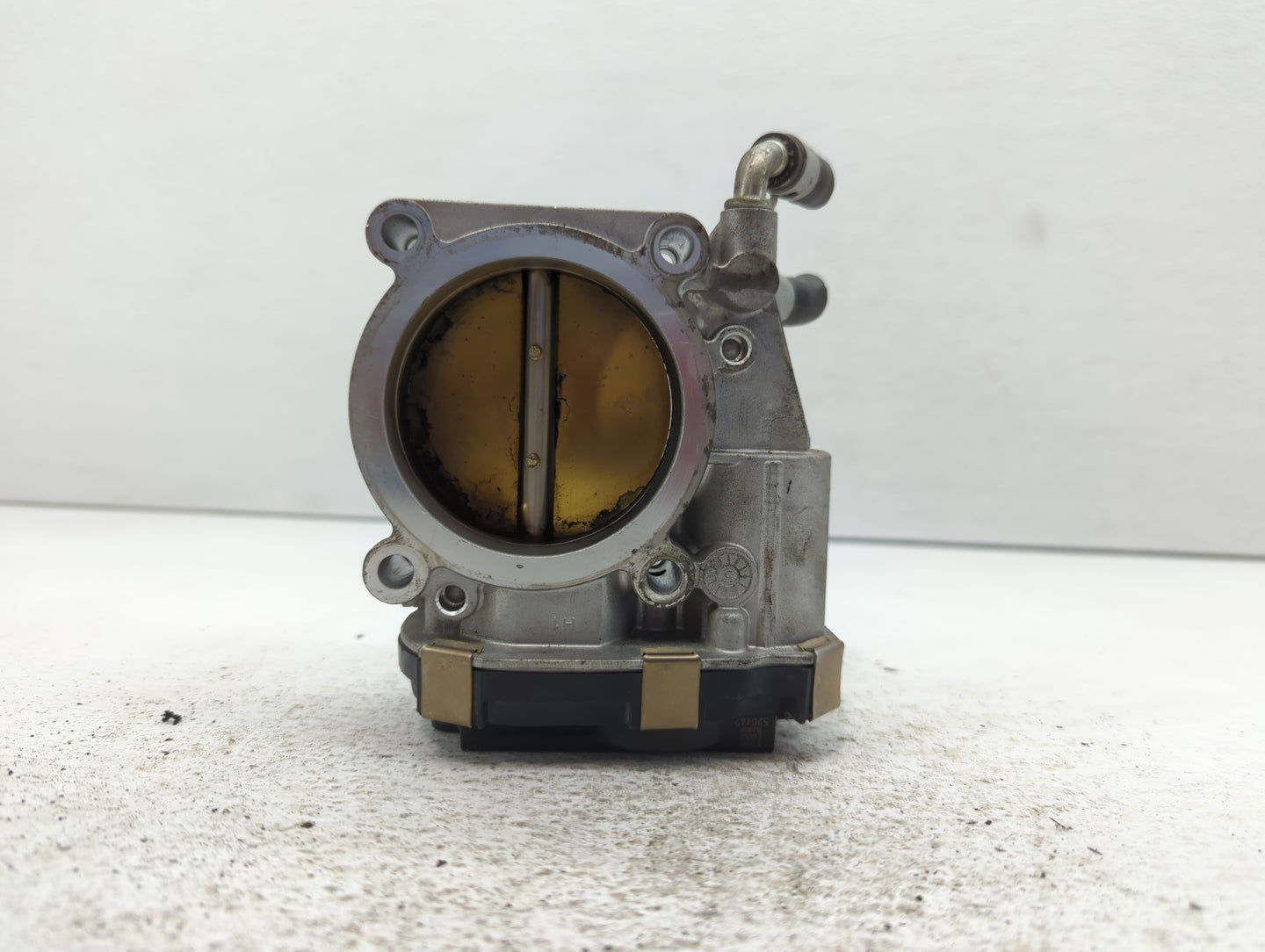 2015-2016 Nissan Pathfinder Throttle Body P/N:RME70-50 Fits Fits 2015 2016 2017 2018 2019 2020 2021 2022 OEM Used Auto Parts