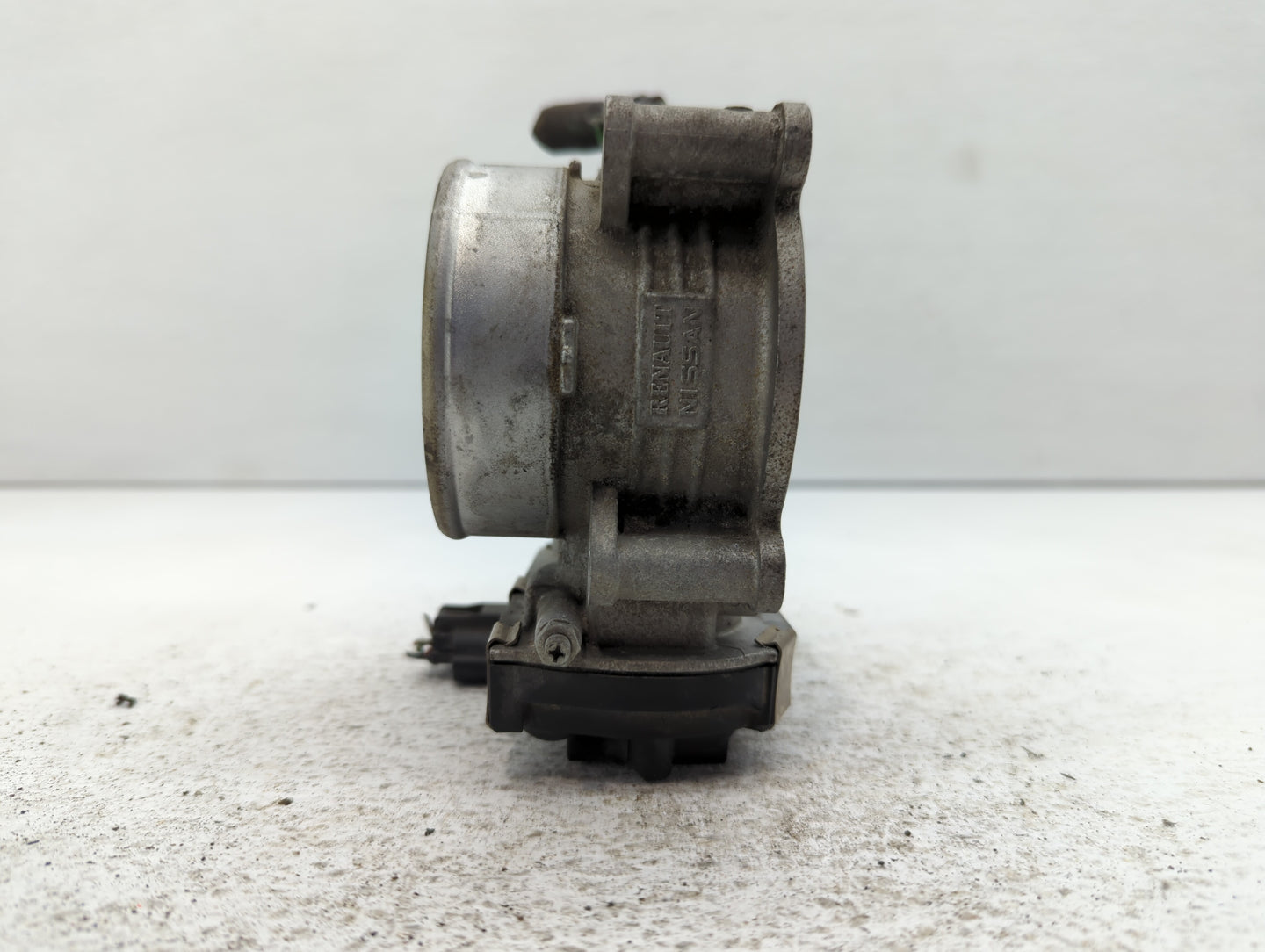 2015-2016 Nissan Pathfinder Throttle Body P/N:RME70-50 Fits Fits 2015 2016 2017 2018 2019 2020 2021 2022 OEM Used Auto Parts