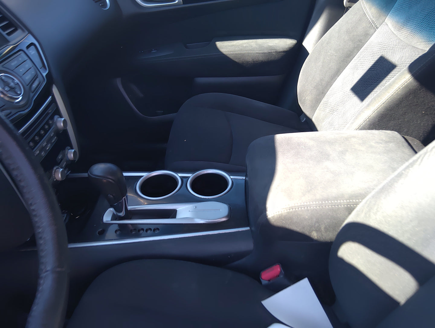 2014-2020 Nissan Pathfinder Center Floor Console Fits Fits 2014 2015 2016 2017 2018 2019 2020 OEM Used Auto Parts - Oemuseda